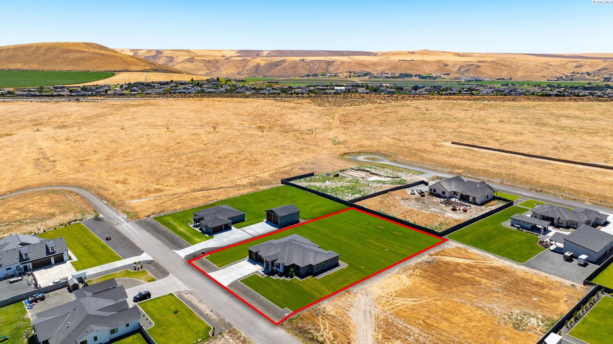 7220 Ambrosia St, Kennewick, WA 99338