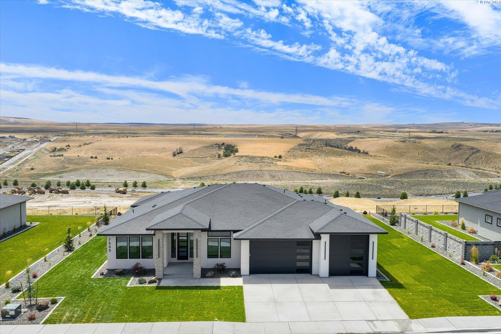 7505 23rd Ave, Kennewick, WA 99337
