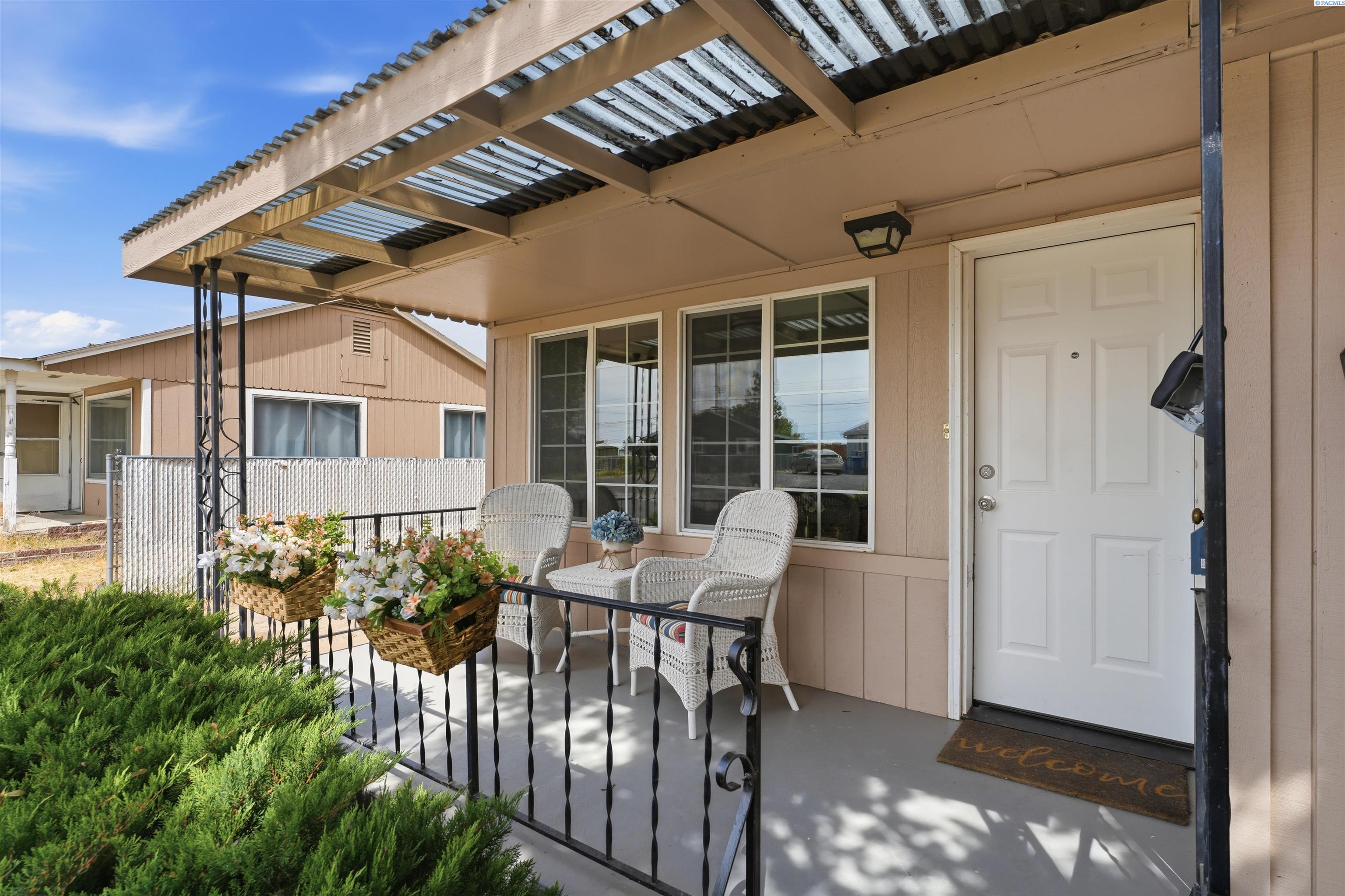 1006 Winslow Ave, Richland, WA 99354