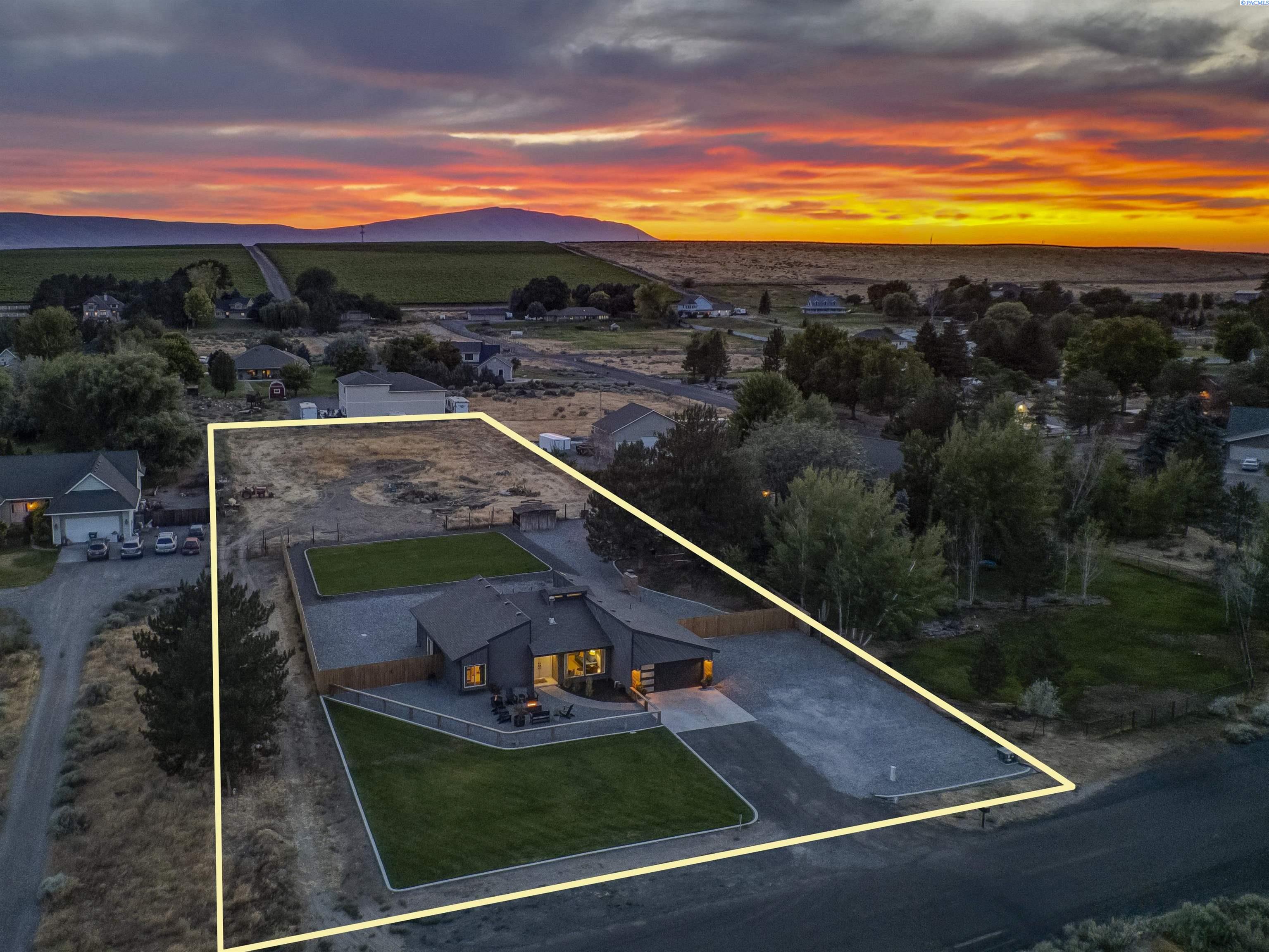 99502 Lenore Ln, Richland, WA 99353