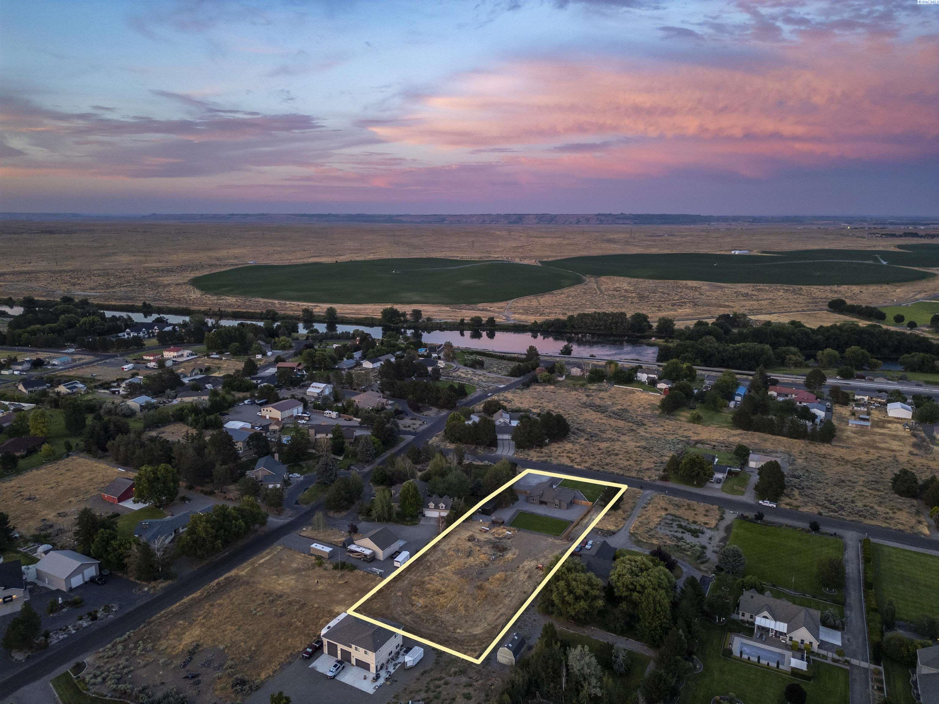 99502 Lenore Ln, Richland, WA 99353