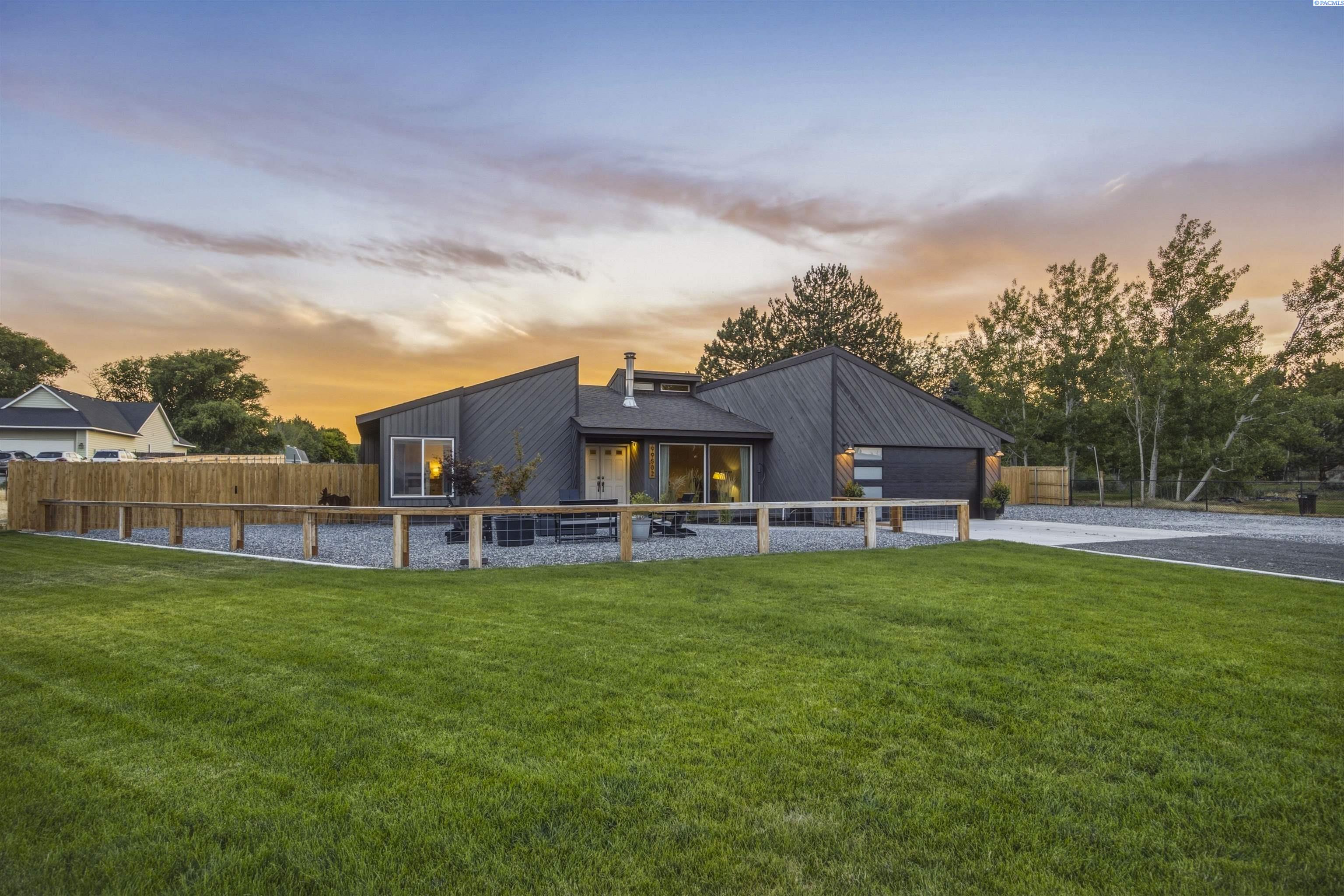 99502 Lenore Ln, Richland, WA 99353