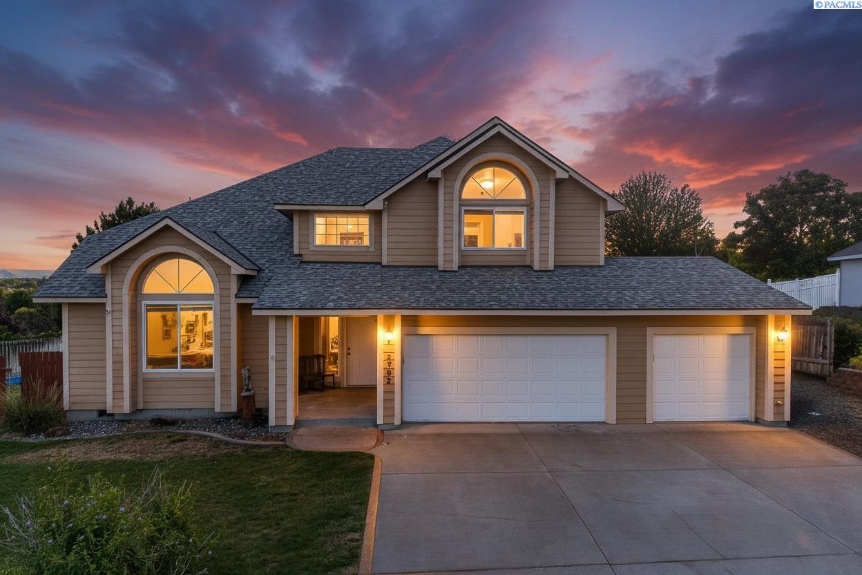 2792 Katie Rd, Kennewick, WA 99338