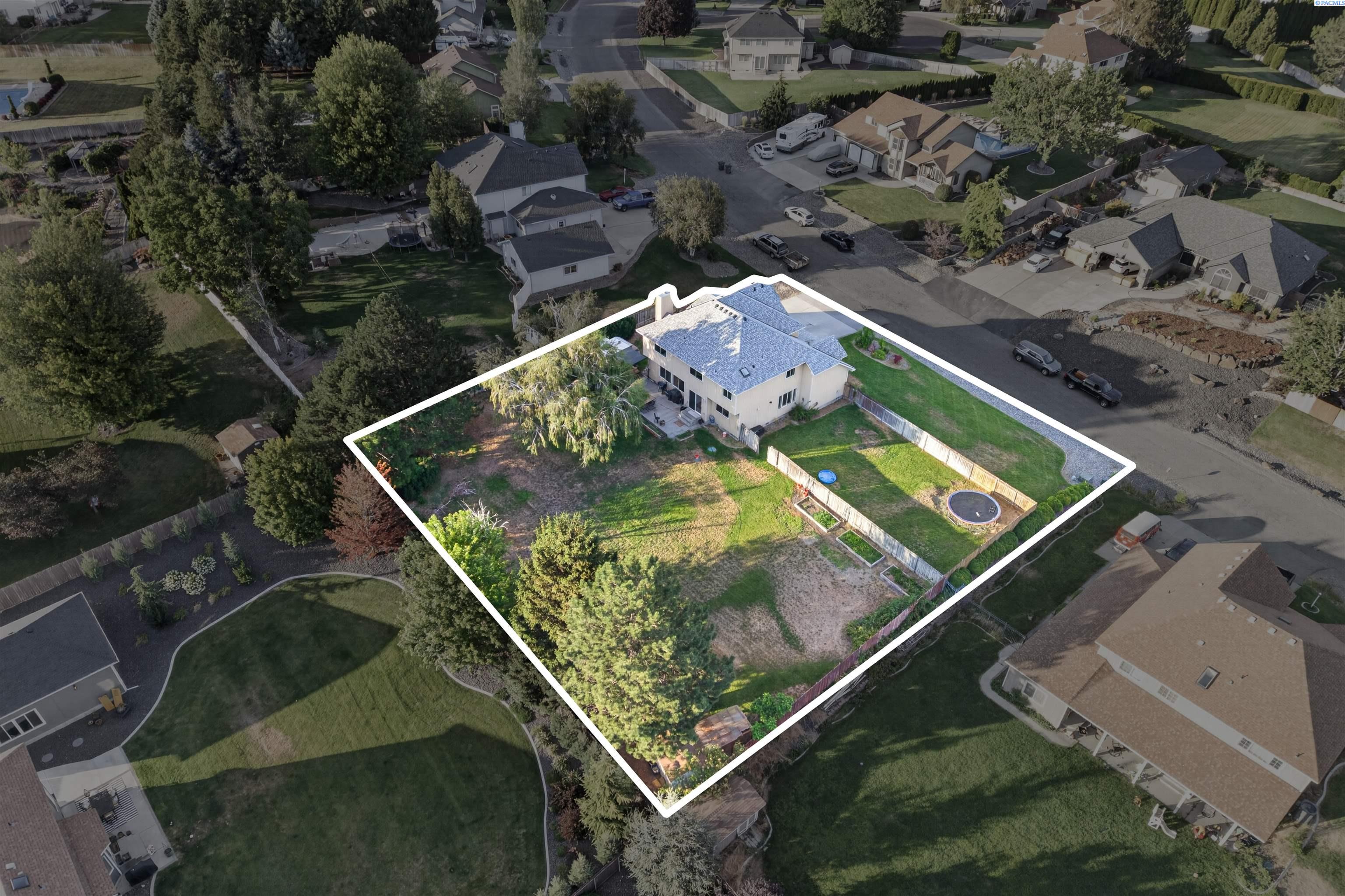 2792 Katie Rd, Kennewick, WA 99338