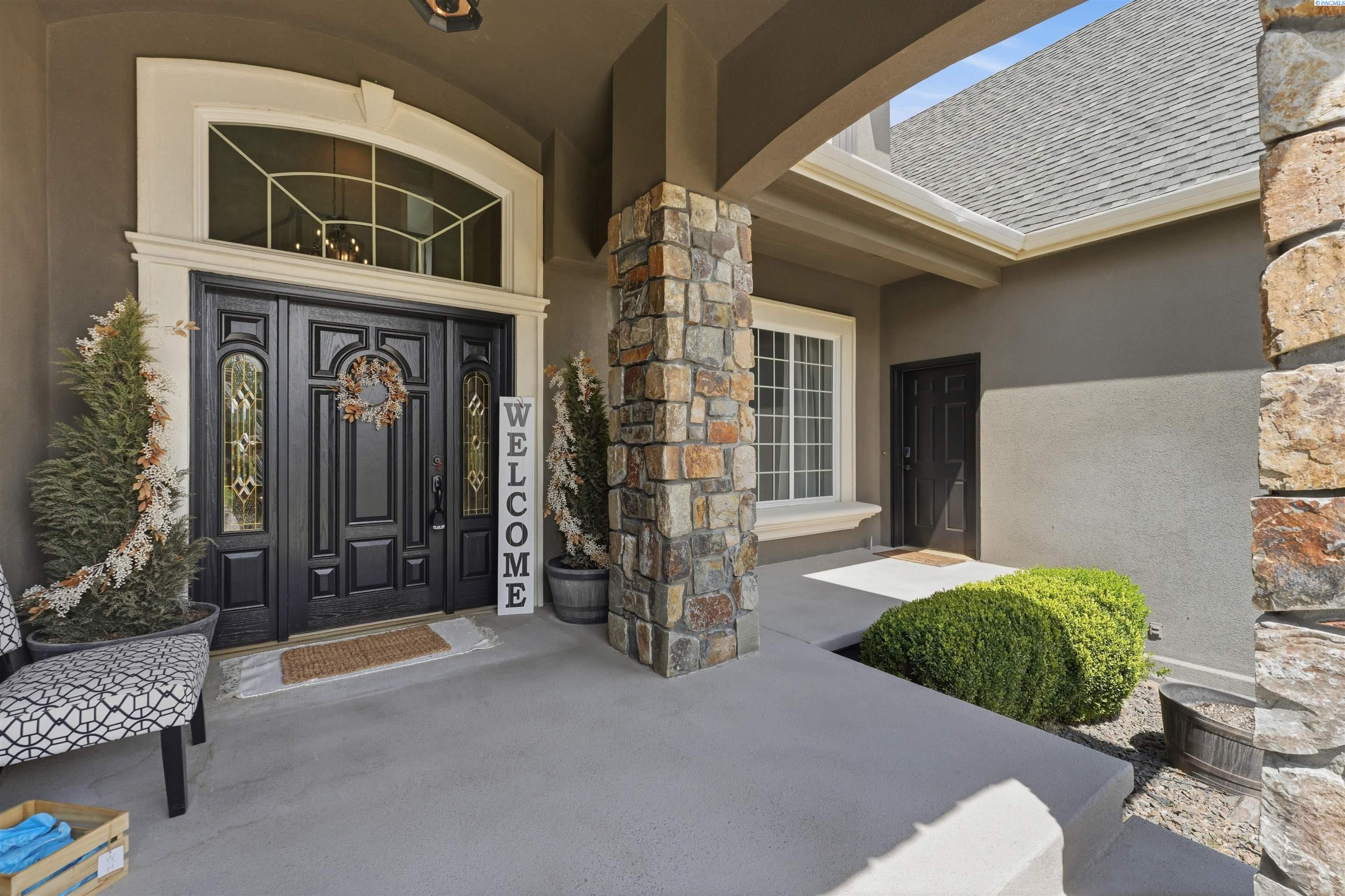 5000 19th , Kennewick, WA 99338