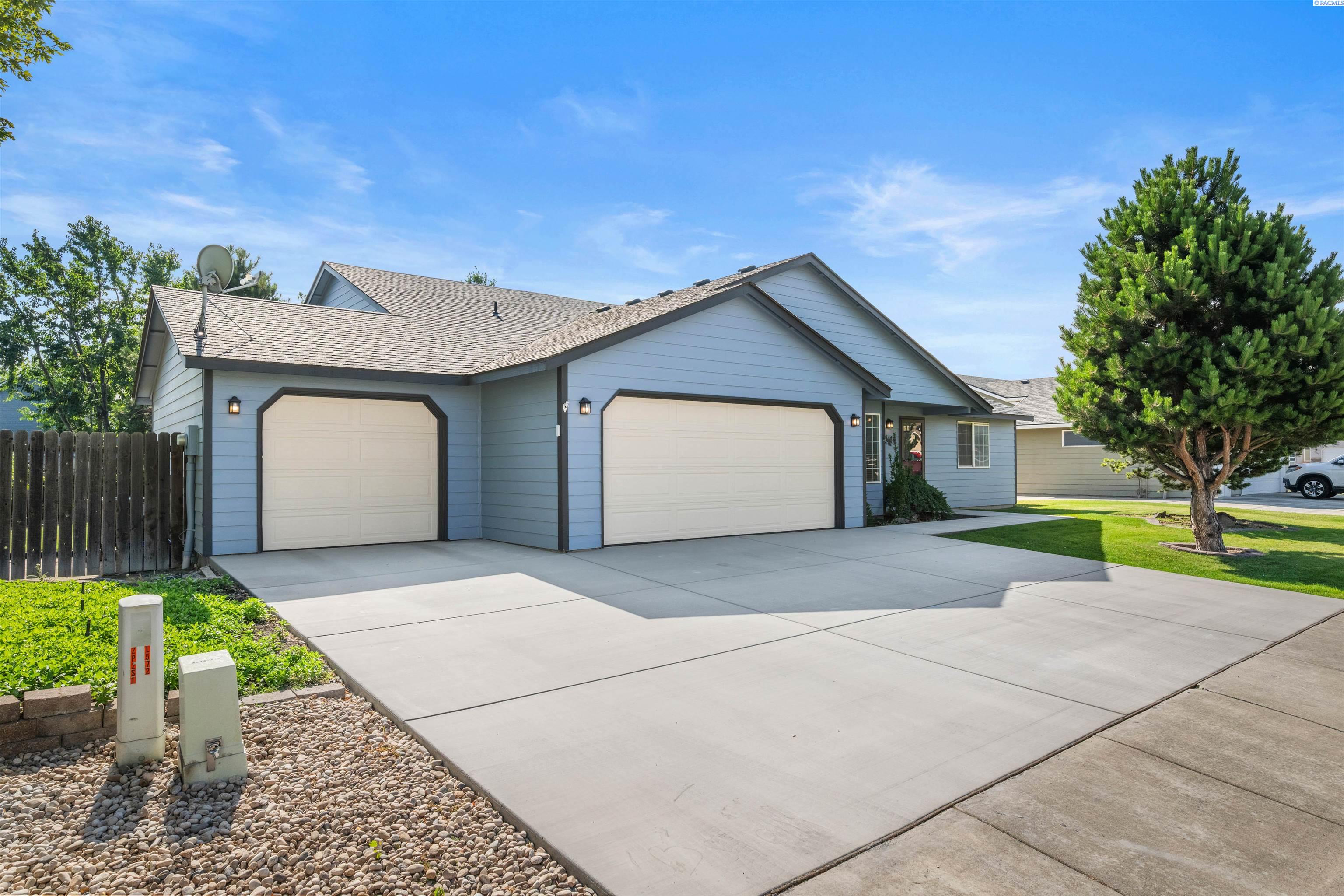 3807 Newport St, Kennewick, WA 99337