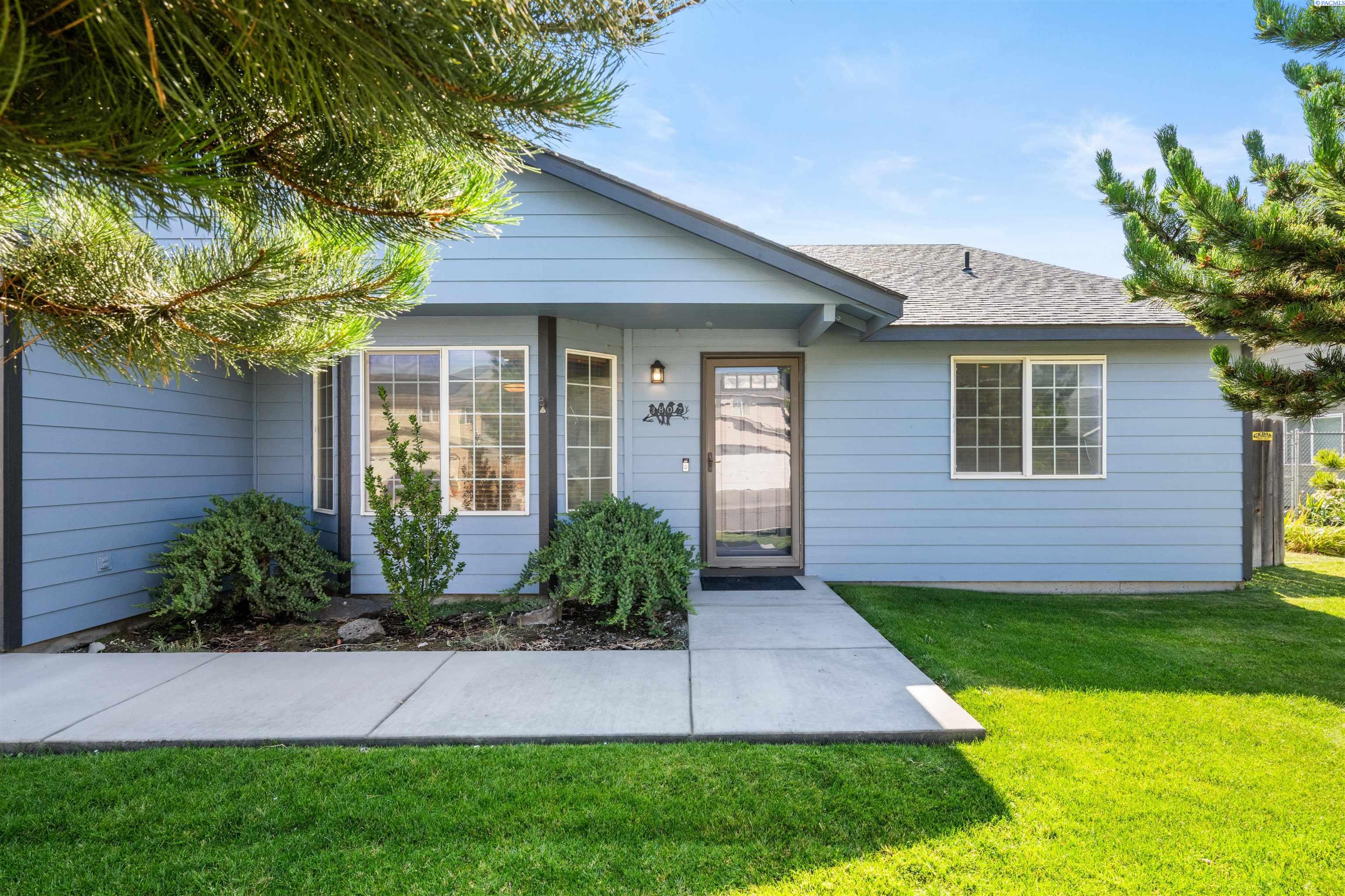3807 Newport St, Kennewick, WA 99337