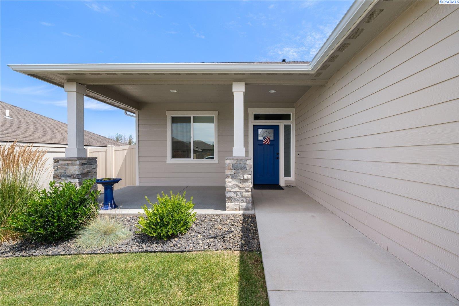 3701 Van Buren Pl, Kennewick, WA 99338