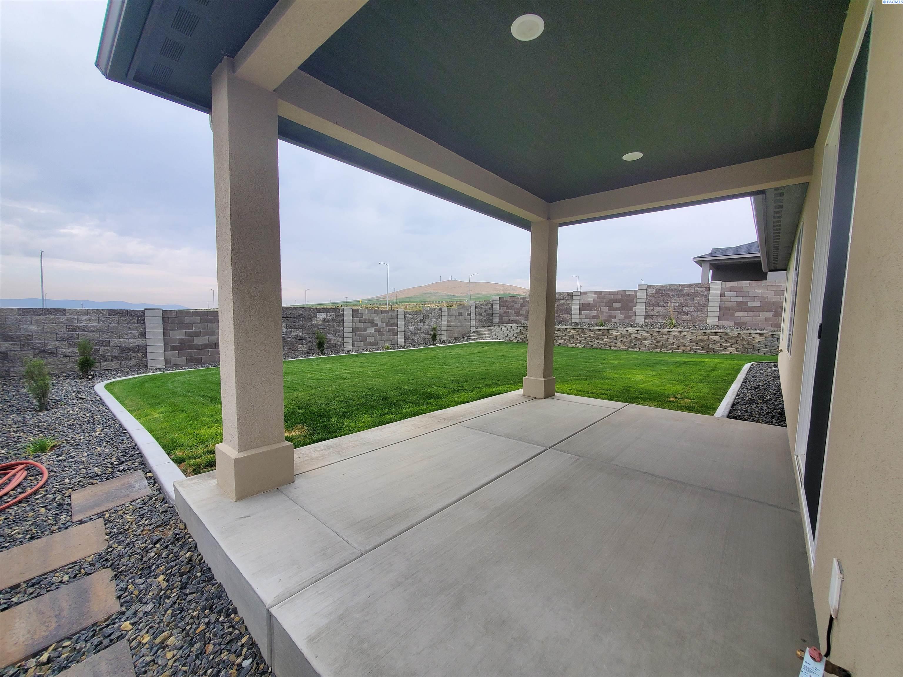 4130 Clover Rd, Richland, WA 99352