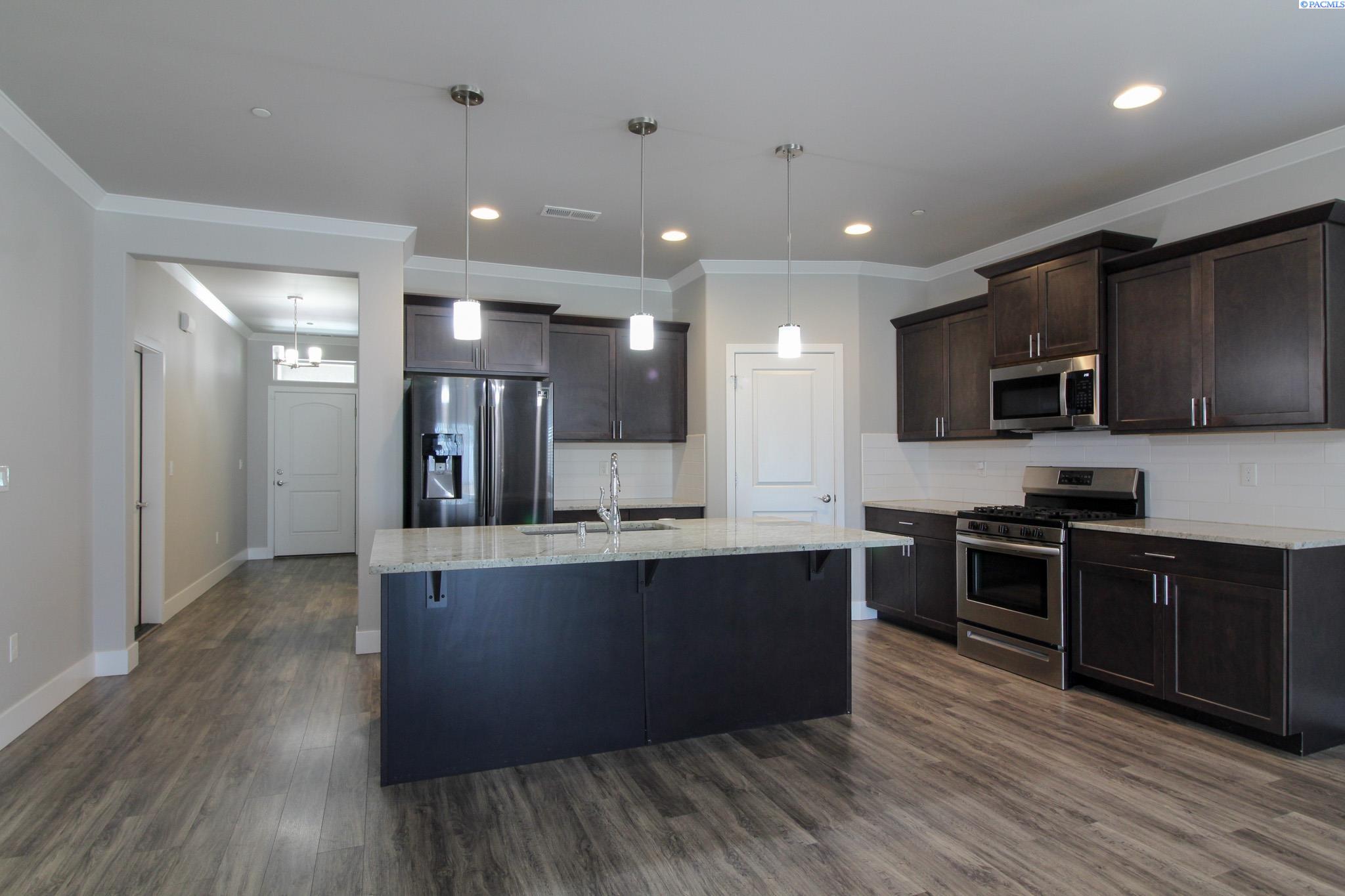 2452 Brodie Lame, Richland, WA 99352