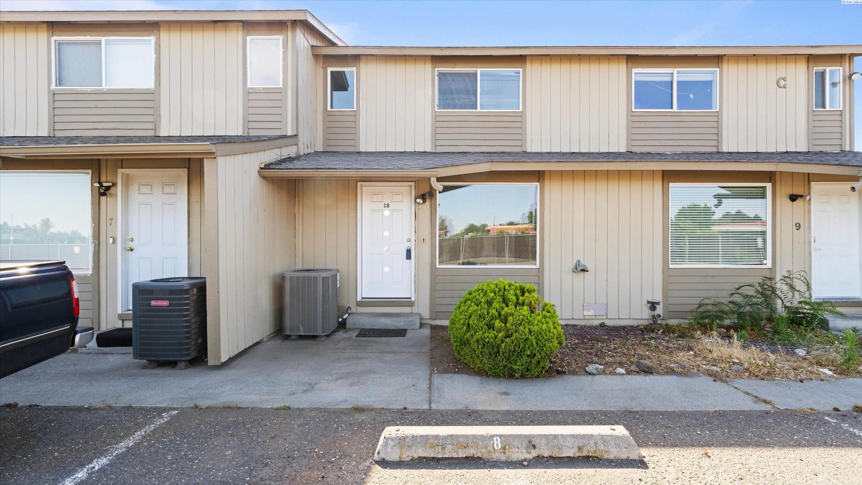 2313 Sylvester St #C-8, Pasco, WA 99301