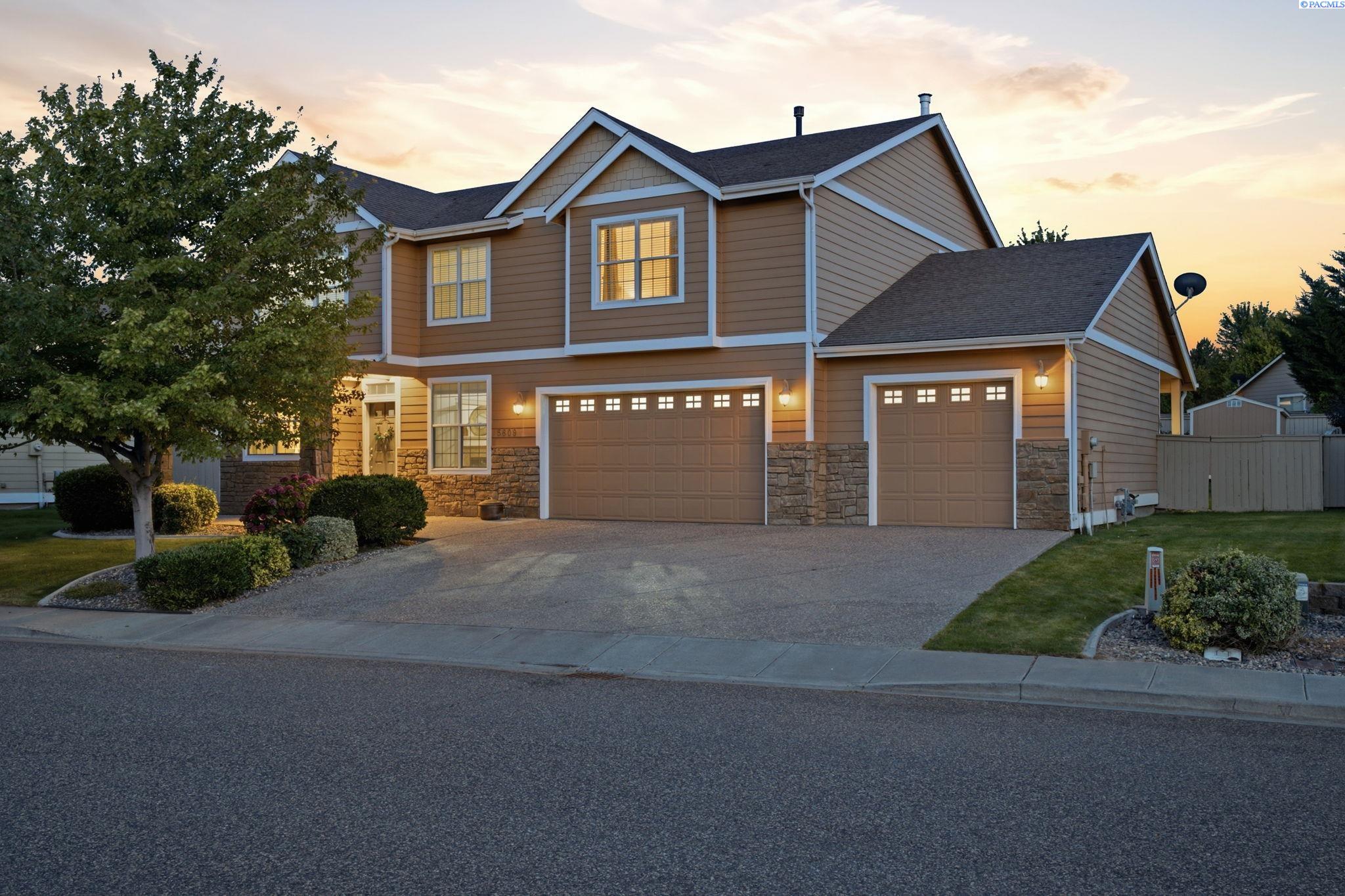 5609 14th Ave, Kennewick, WA 99338