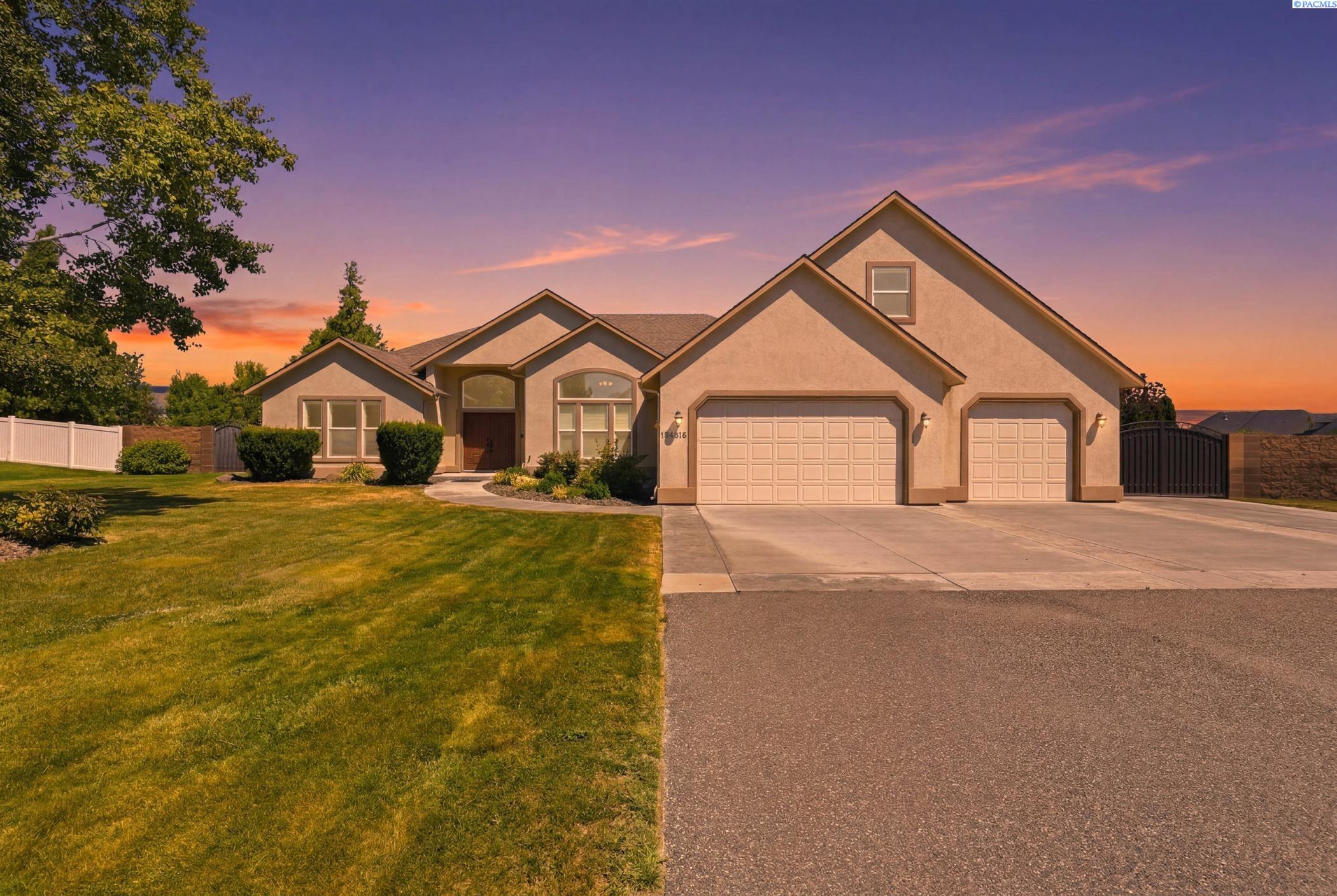 104318 Nicole Dr, Kennewick, WA 99338