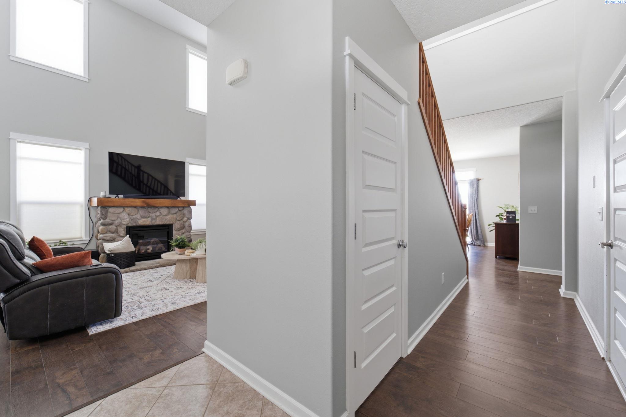 6313 Balmoral Ct, Pasco, WA 99301