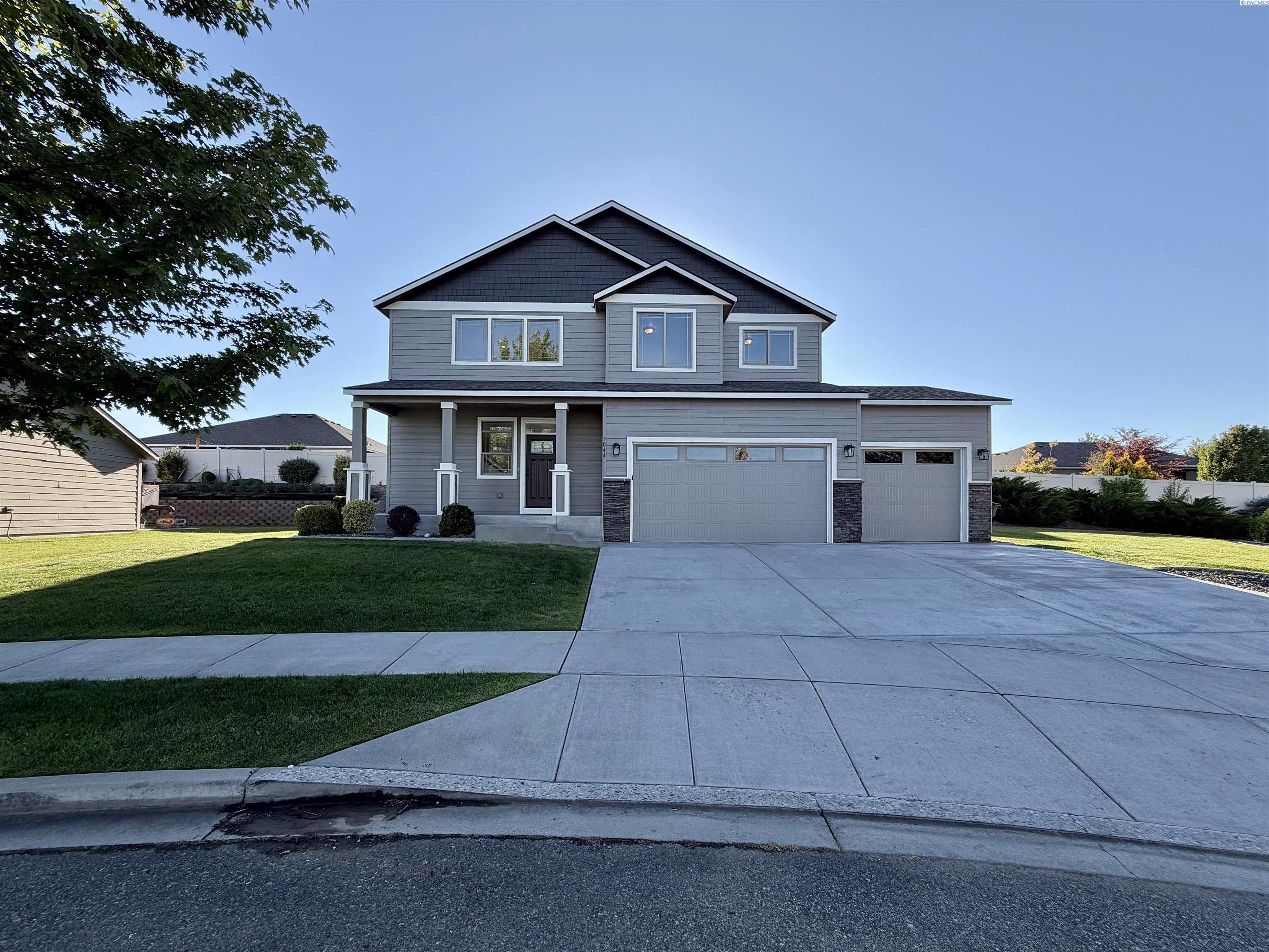 3044 Fillmore Pl, Kennewick, WA 99338