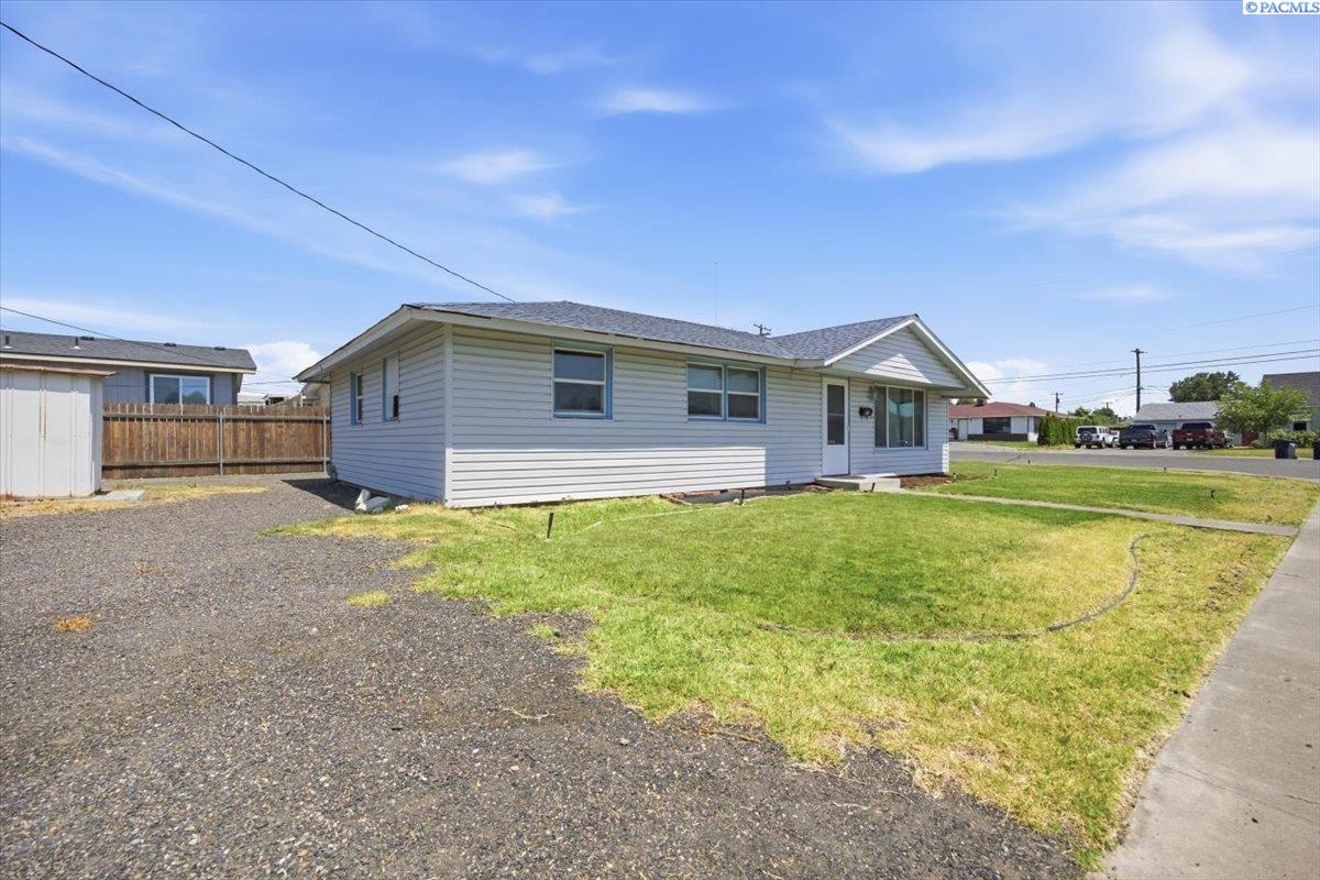 1503 Howard , Pasco, WA 99301