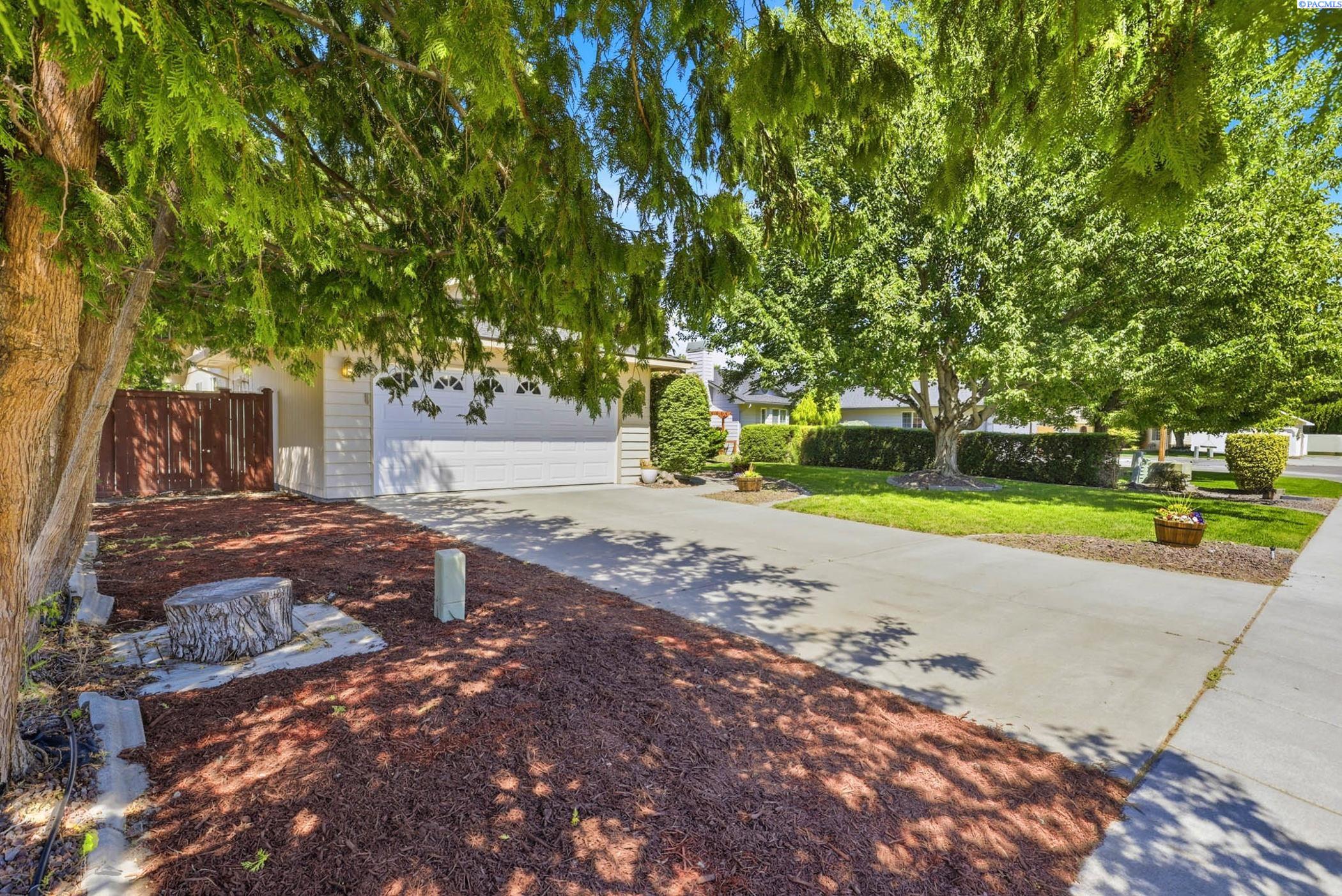 2503 Rose St, West Richland, WA 99353