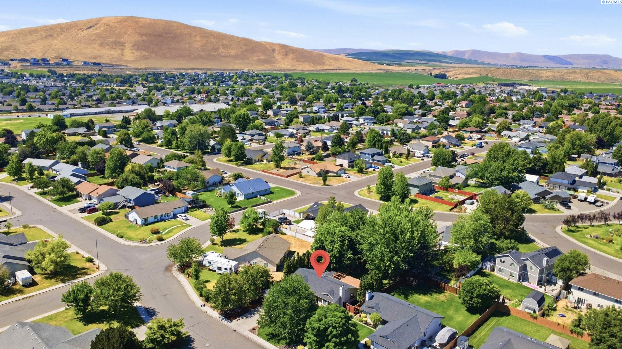 2503 Rose St, West Richland, WA 99353