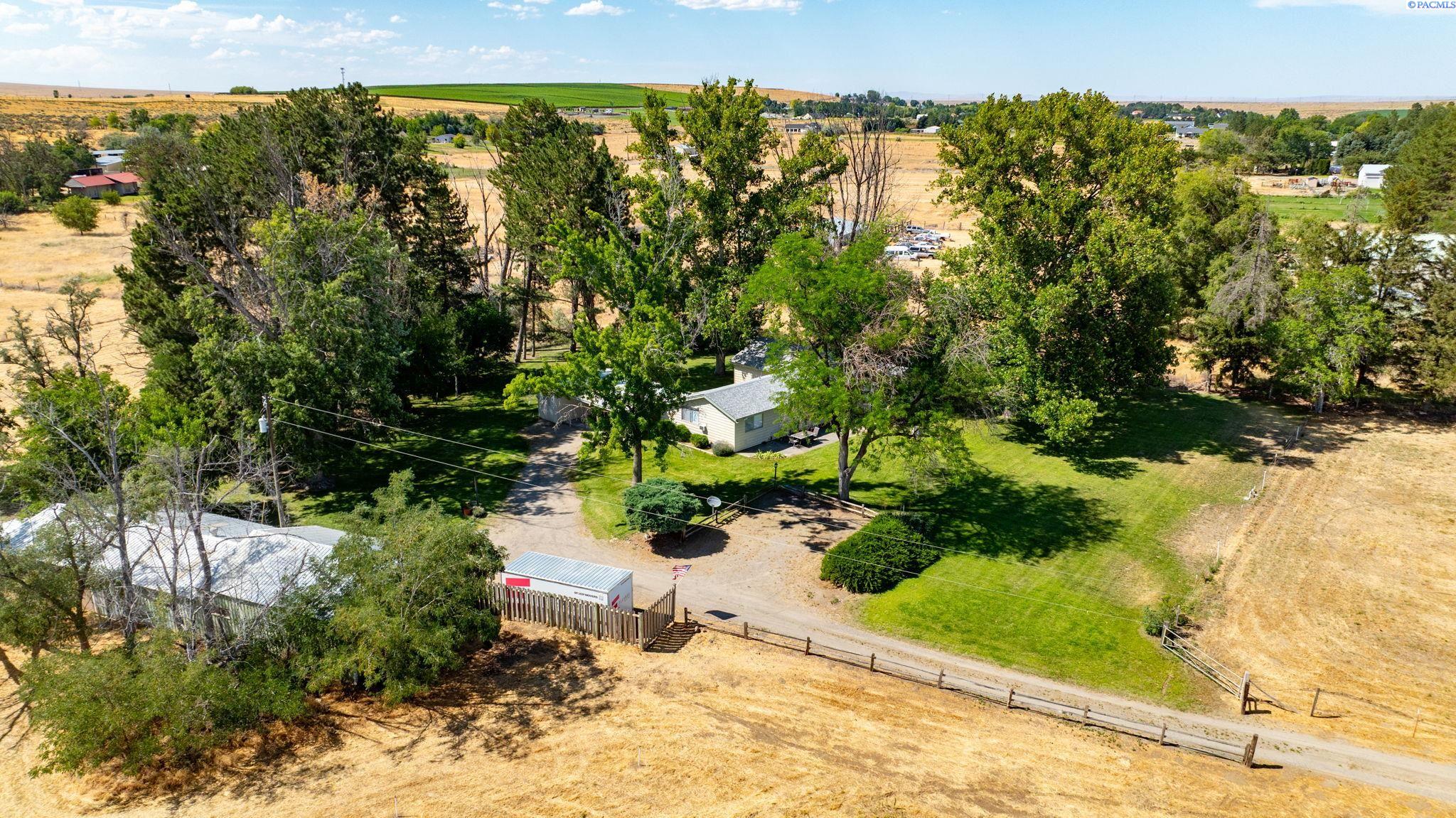 90206 Harrington Rd, West Richland, WA 99353