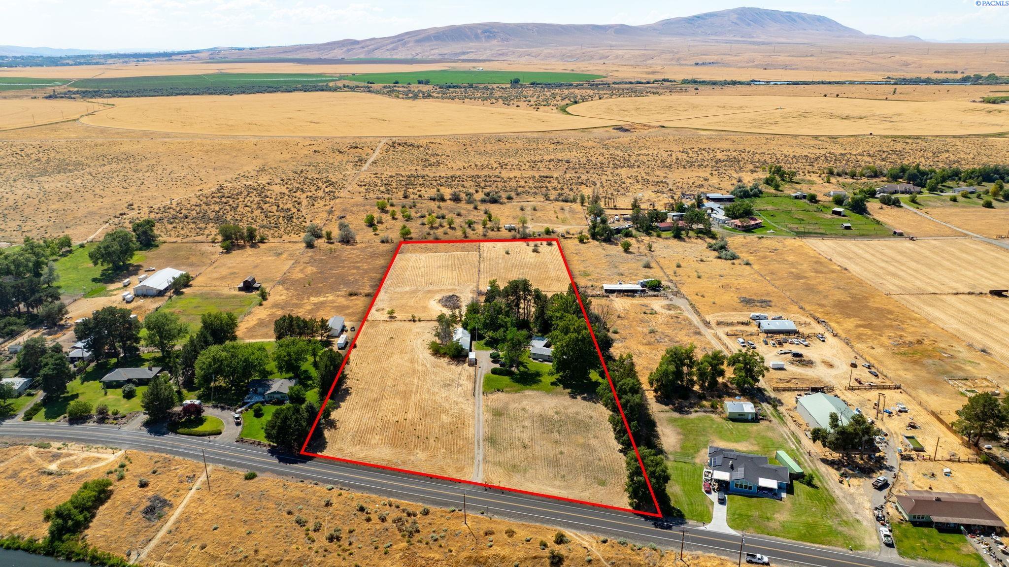90206 Harrington Rd, West Richland, WA 99353