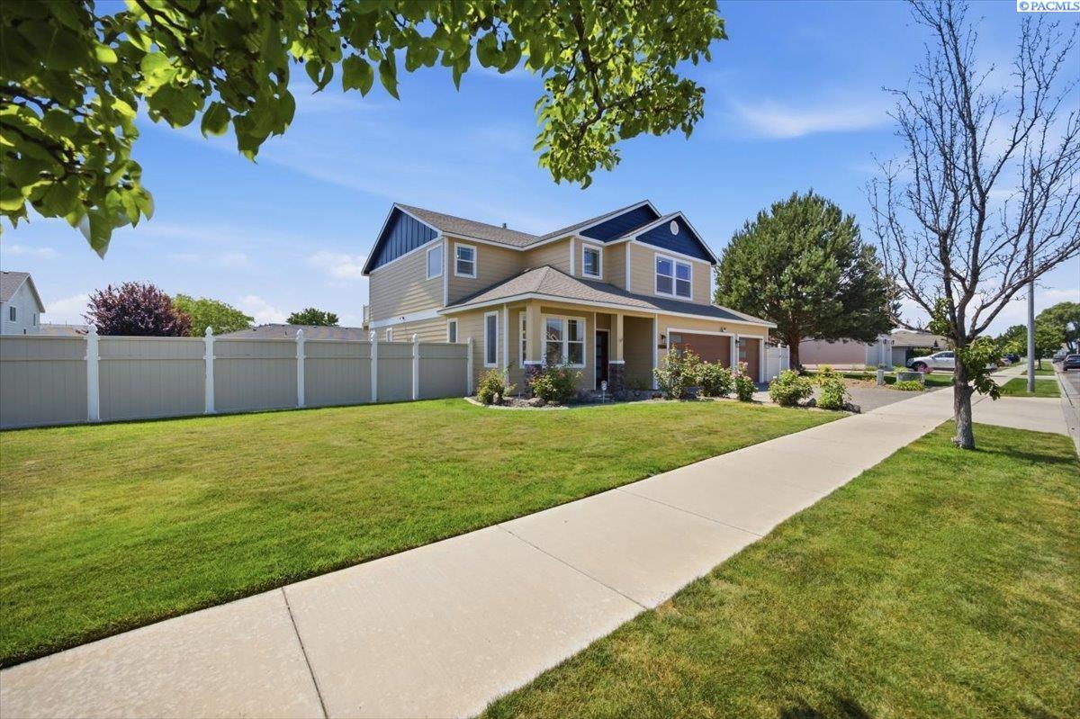 4508 Segovia Dr, Pasco, WA 99301