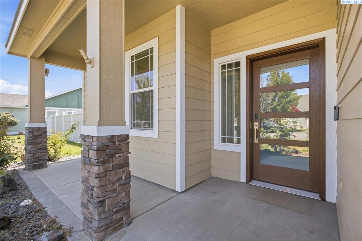 4508 Segovia Dr, Pasco, WA 99301