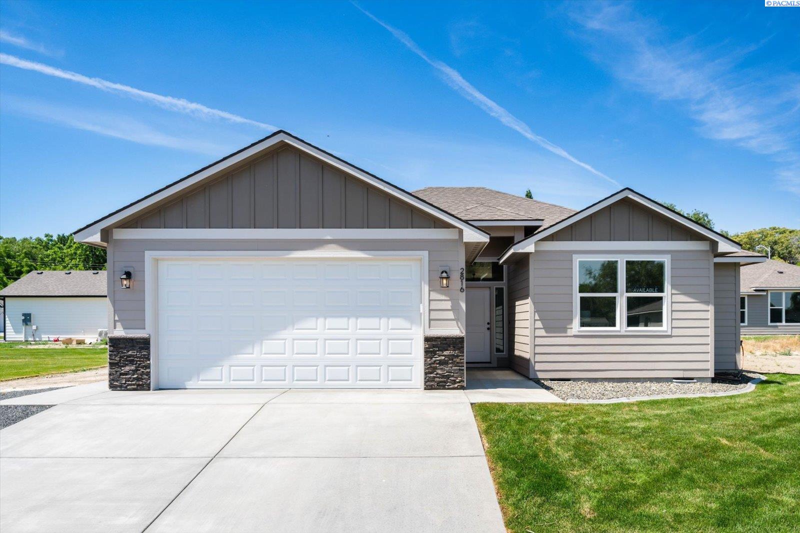 2816 Beech St, Kennewick, WA 99337