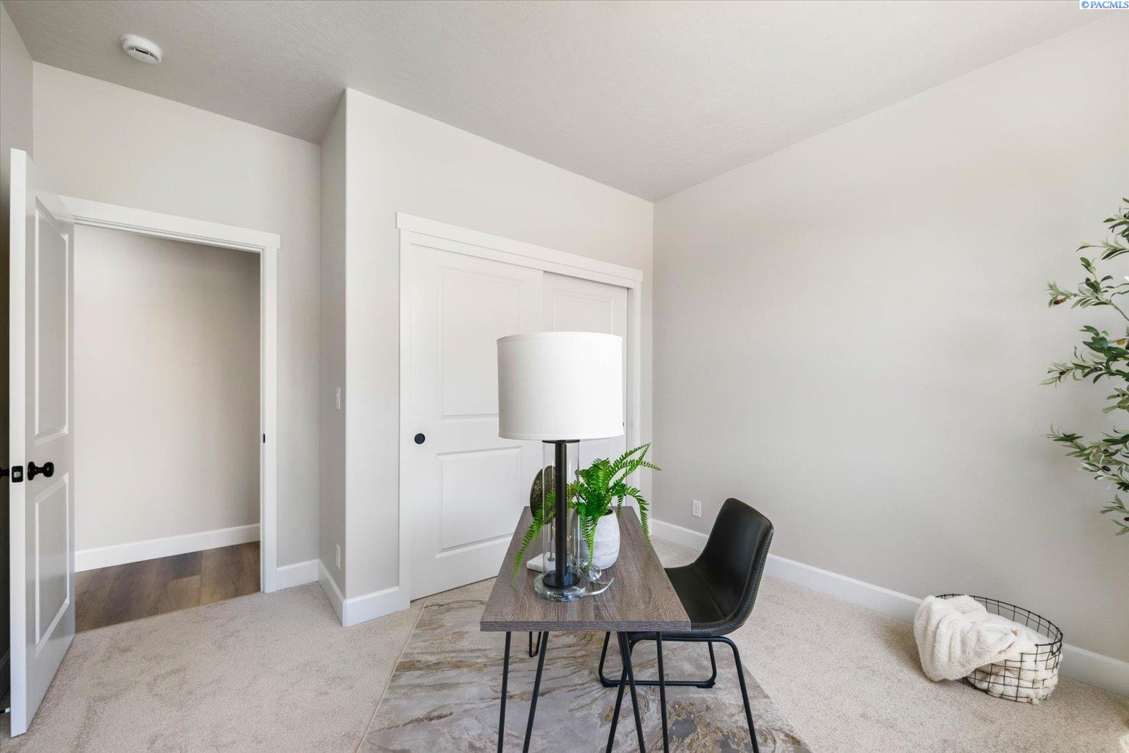 2816 Beech St, Kennewick, WA 99337