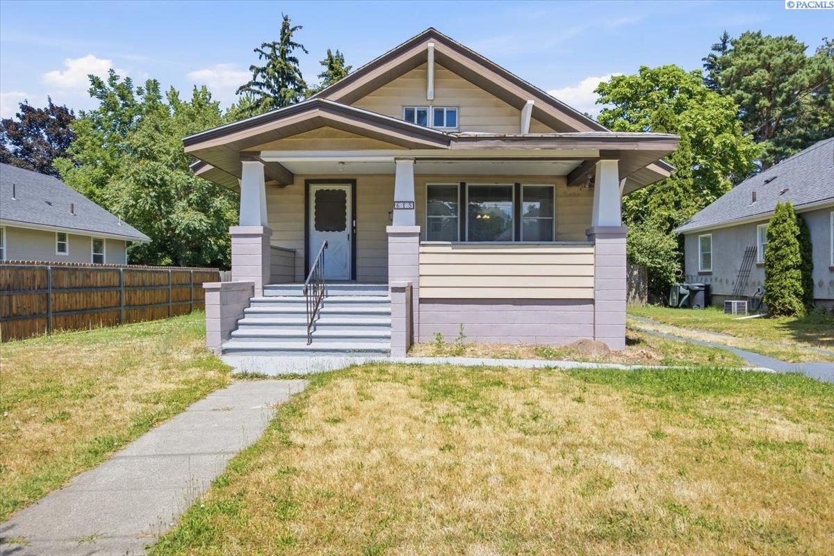 615 Pleasant , Walla Walla, WA 99362