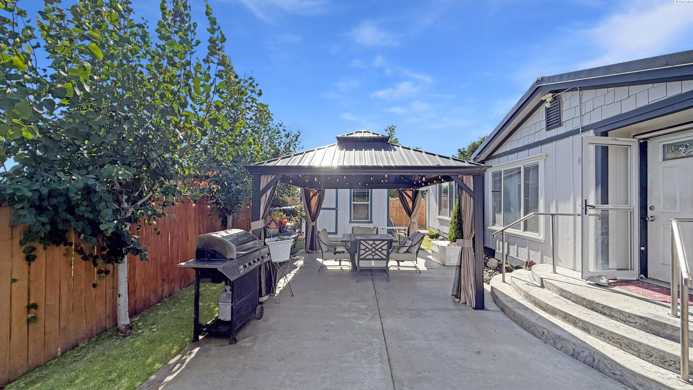 418 23rd Ave, Pasco, WA 99301