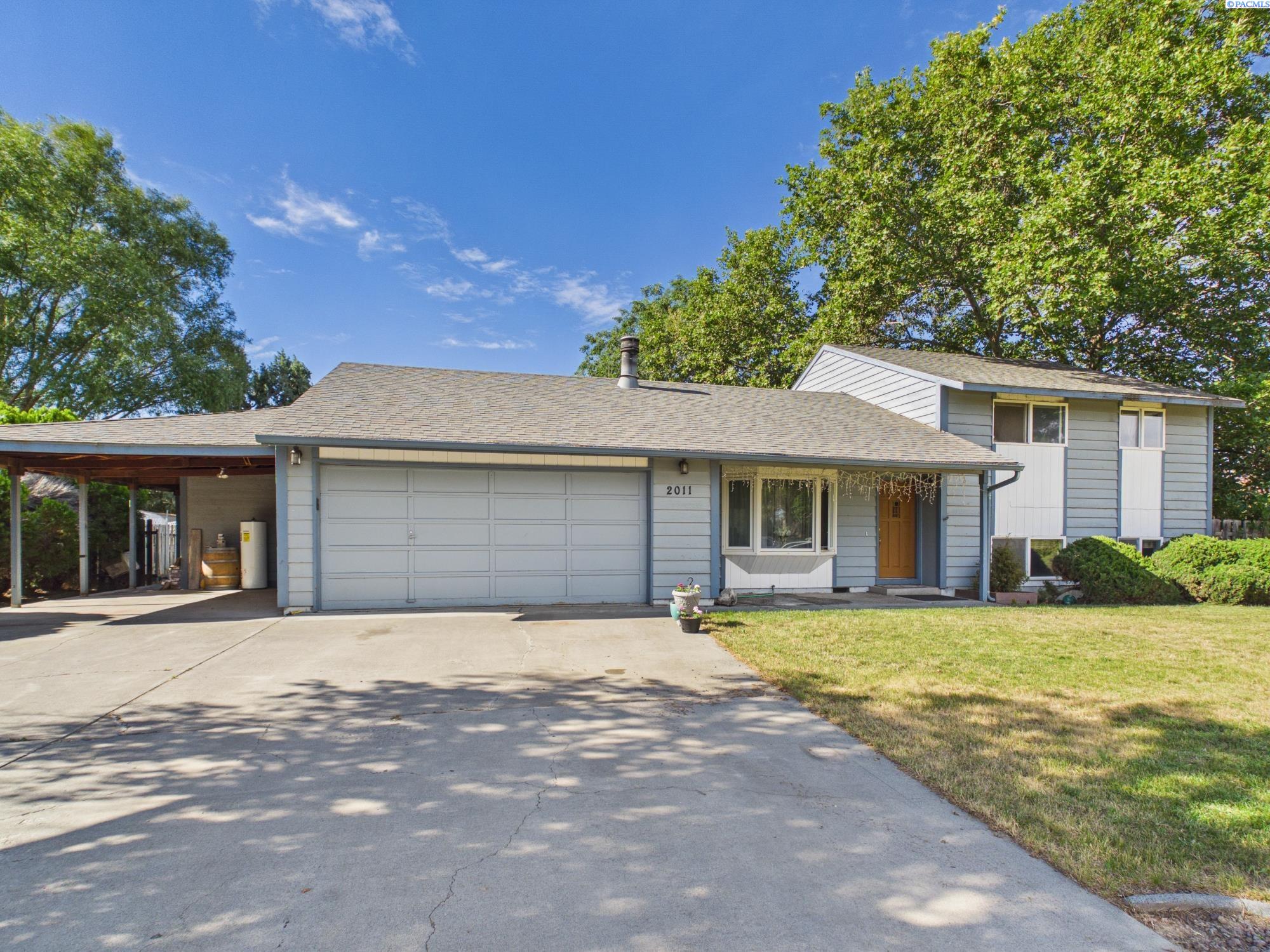 2011 18th Ave, Kennewick, WA 99337