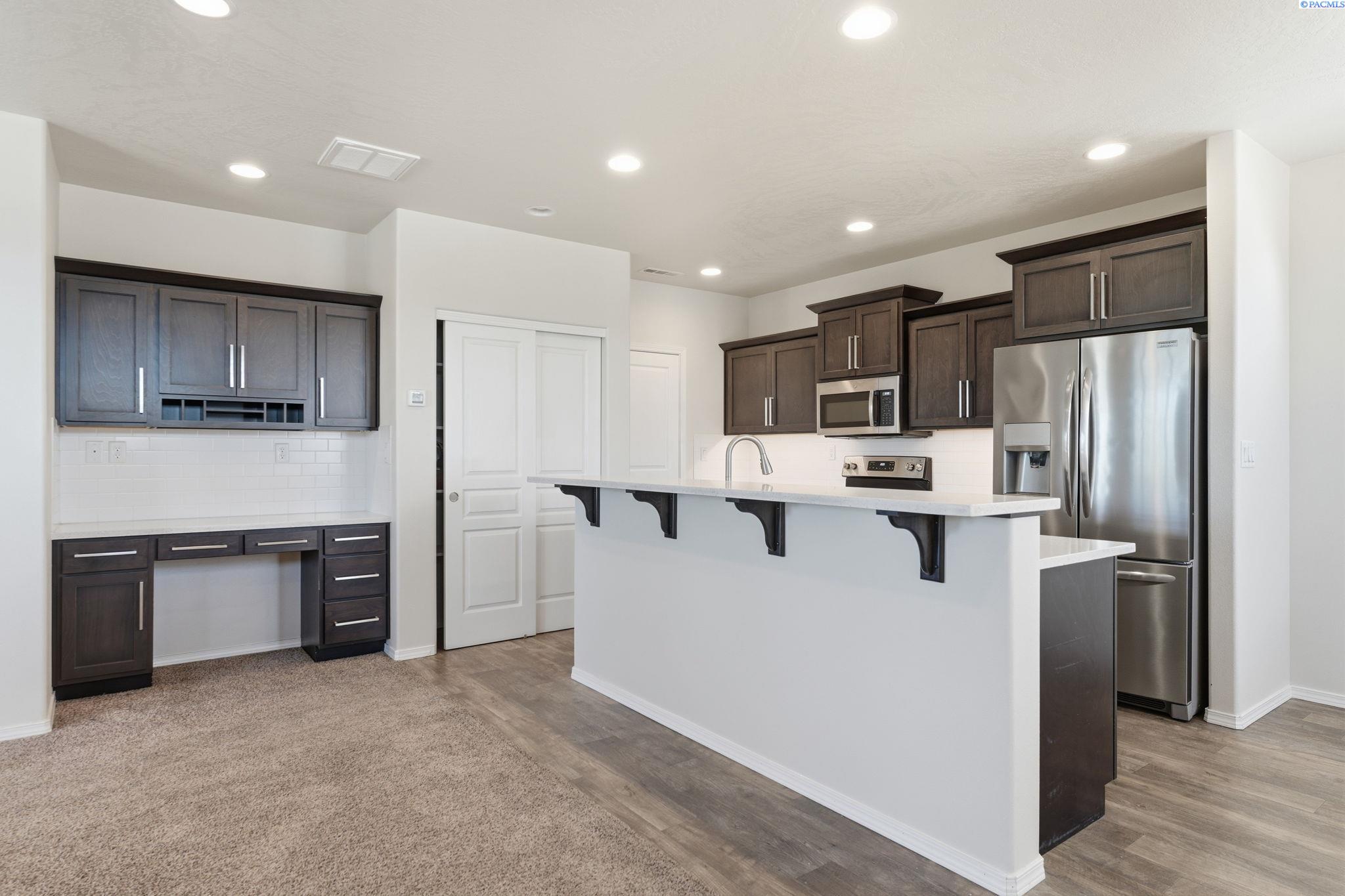 294 Wishkah , Richland, WA 99352
