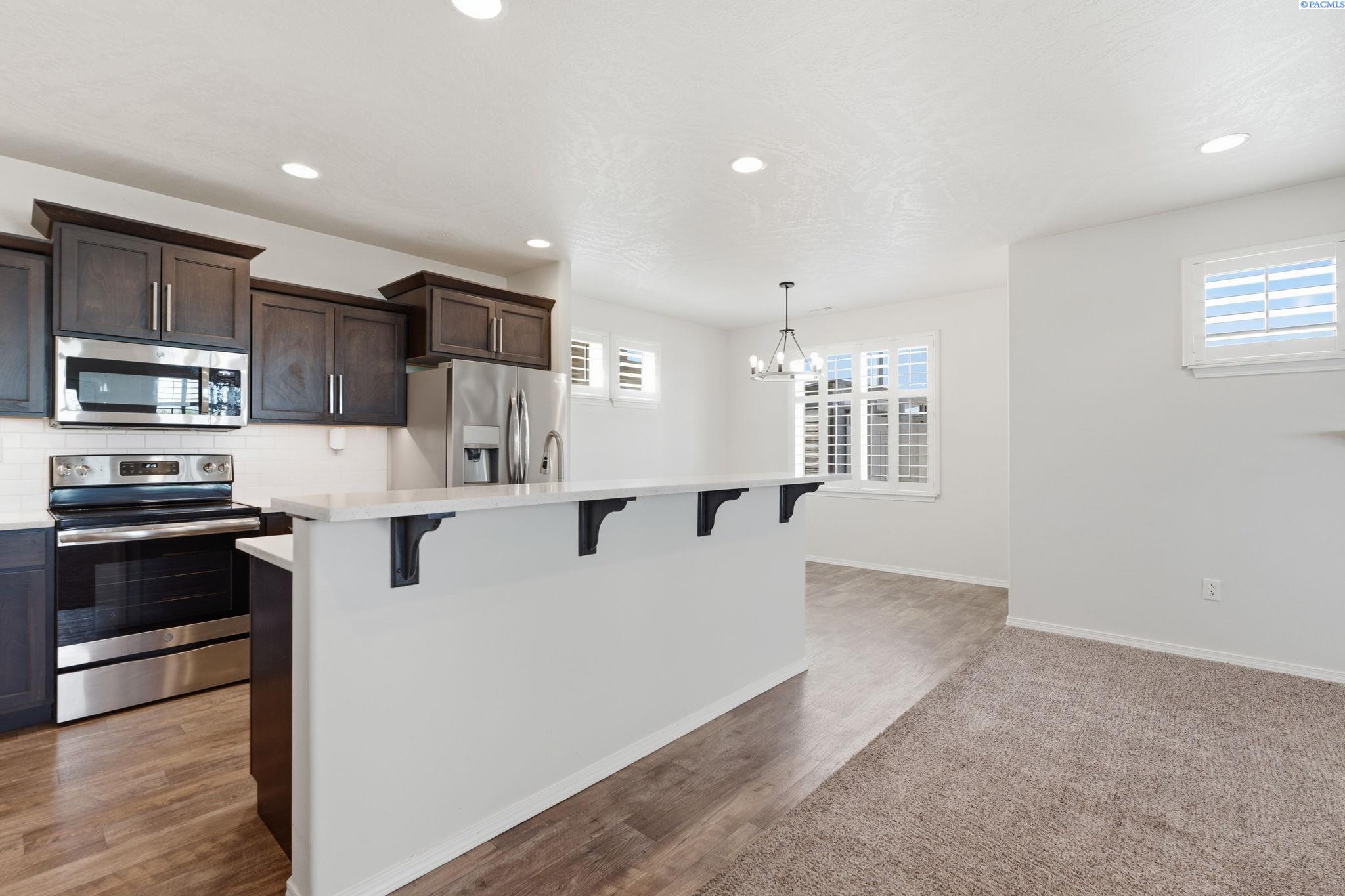 294 Wishkah , Richland, WA 99352