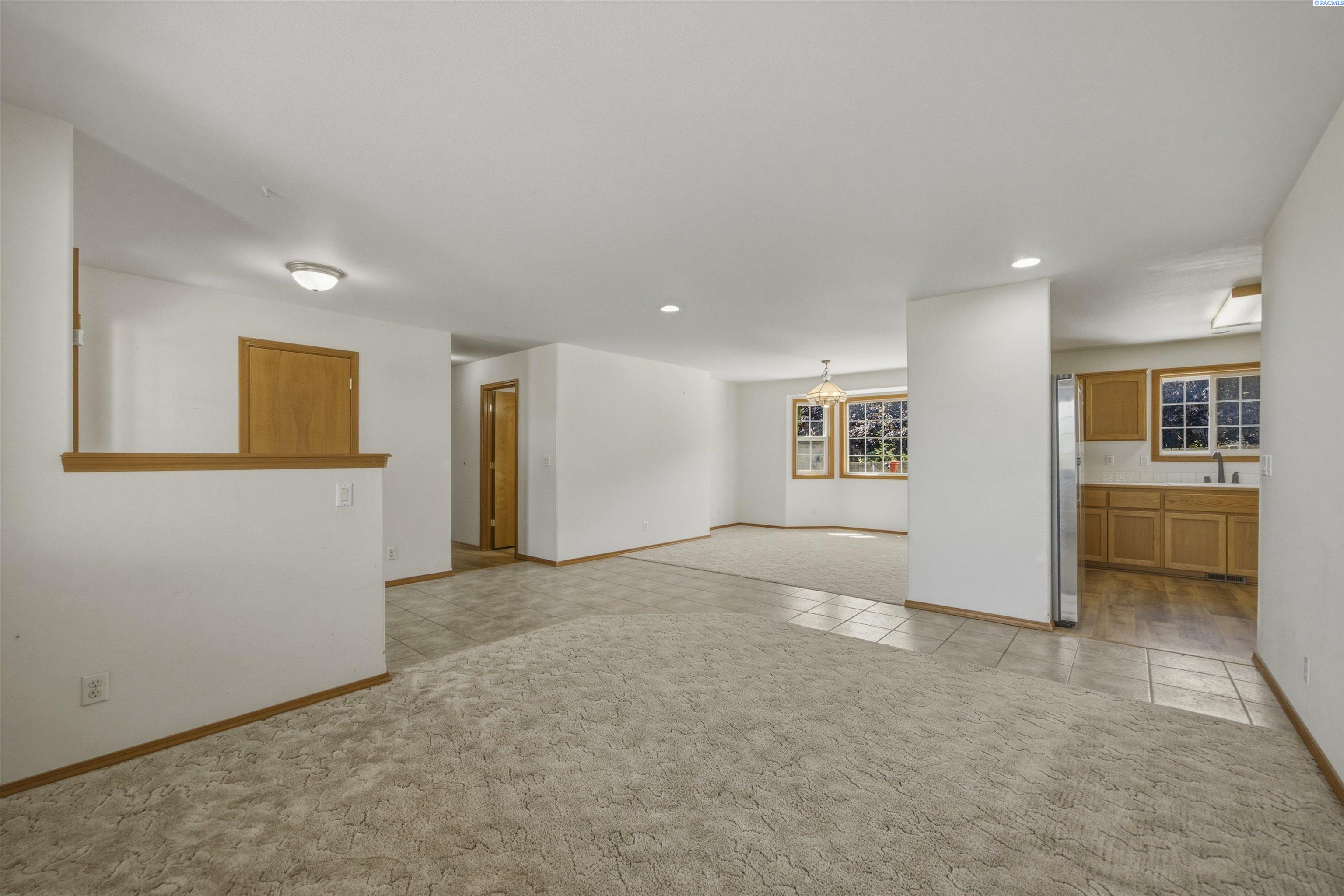 2801 46th Ave, Kennewick, WA 99337