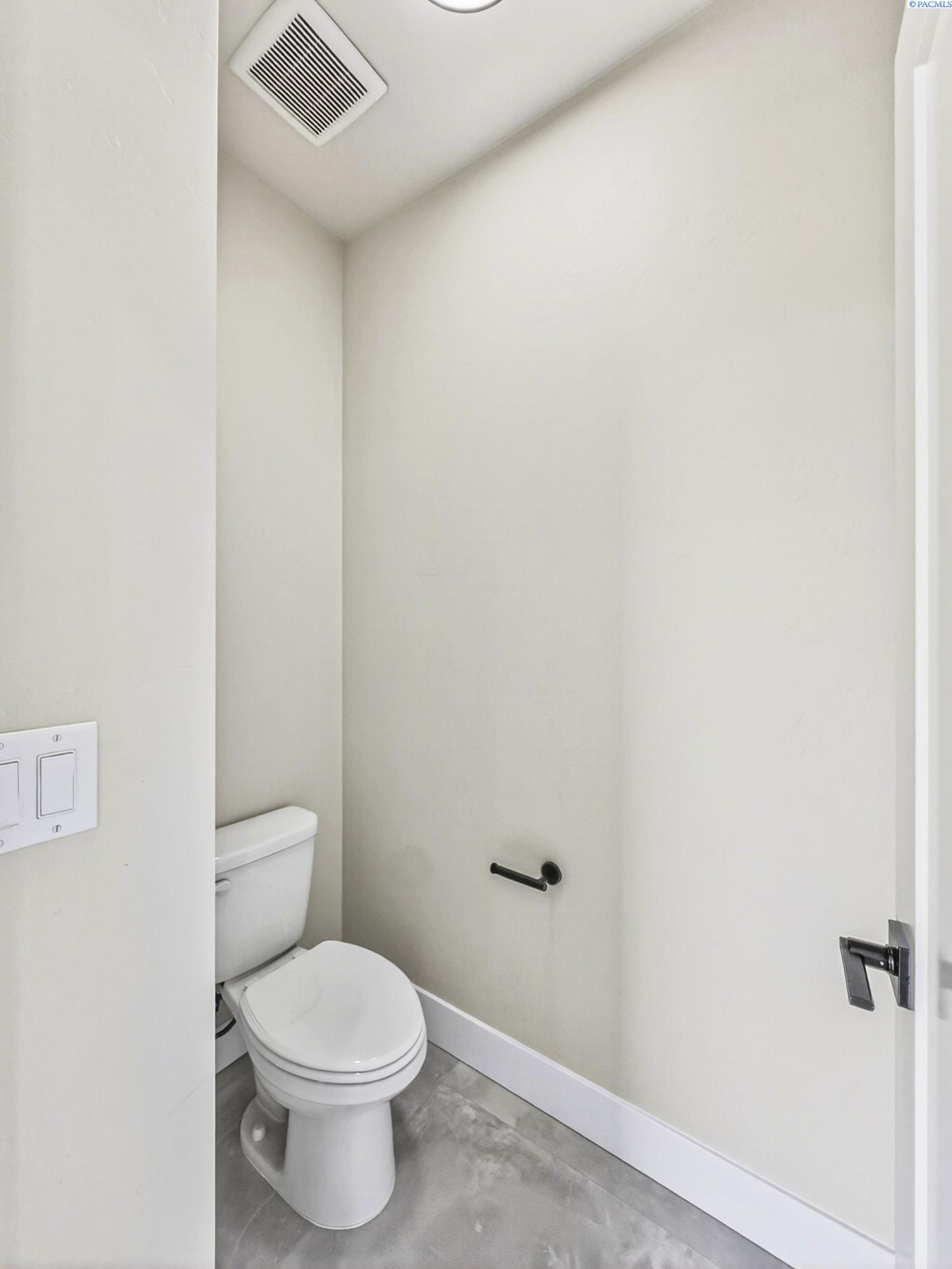 2919 Meadowlark Ave, Richland, WA 99352