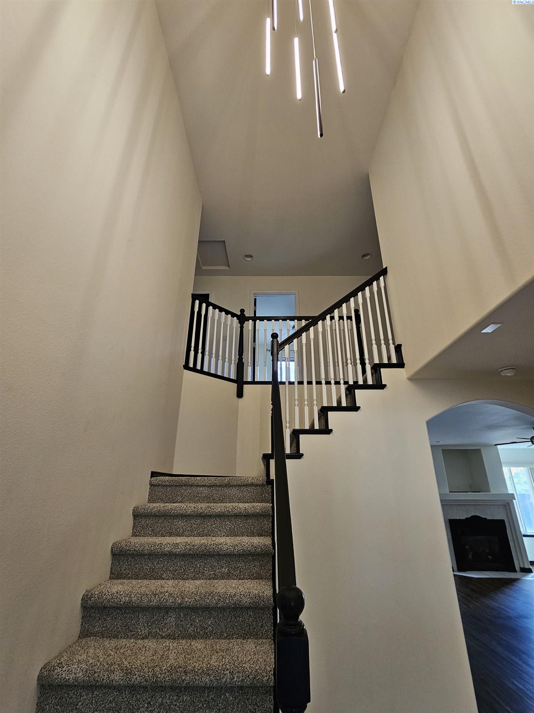 3014 Sonoran Dr, Richland, WA 99354