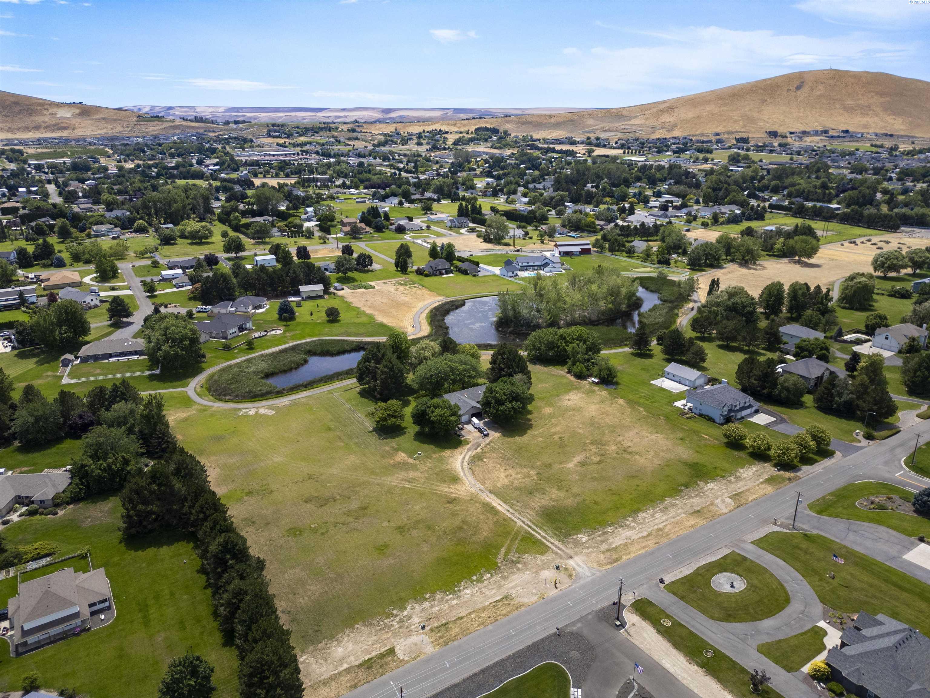 TBD Lot 4 Northlake Dr, West Richland, WA 99353