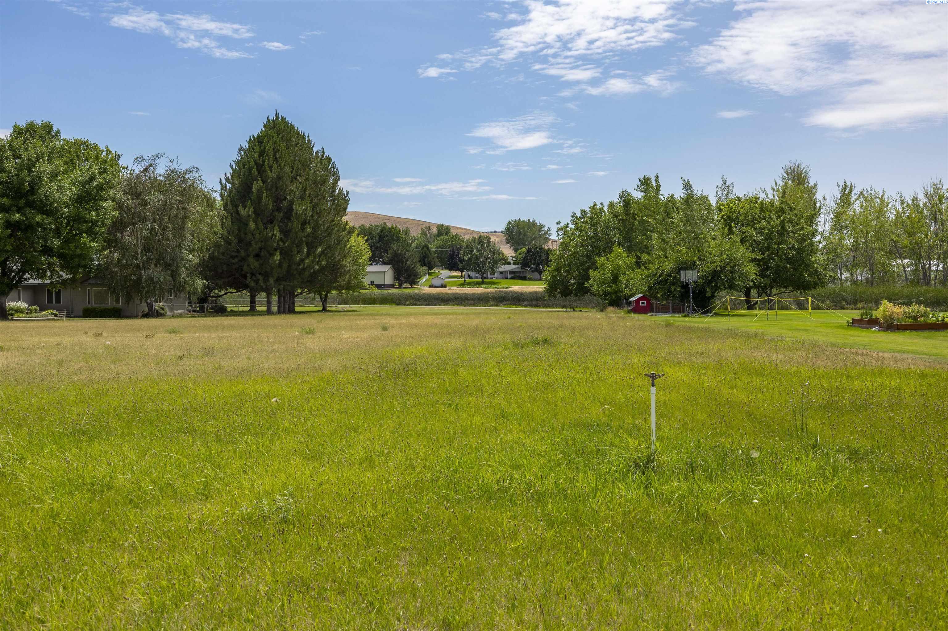 TBD Lot 1 Northlake Dr, West Richland, WA 99353