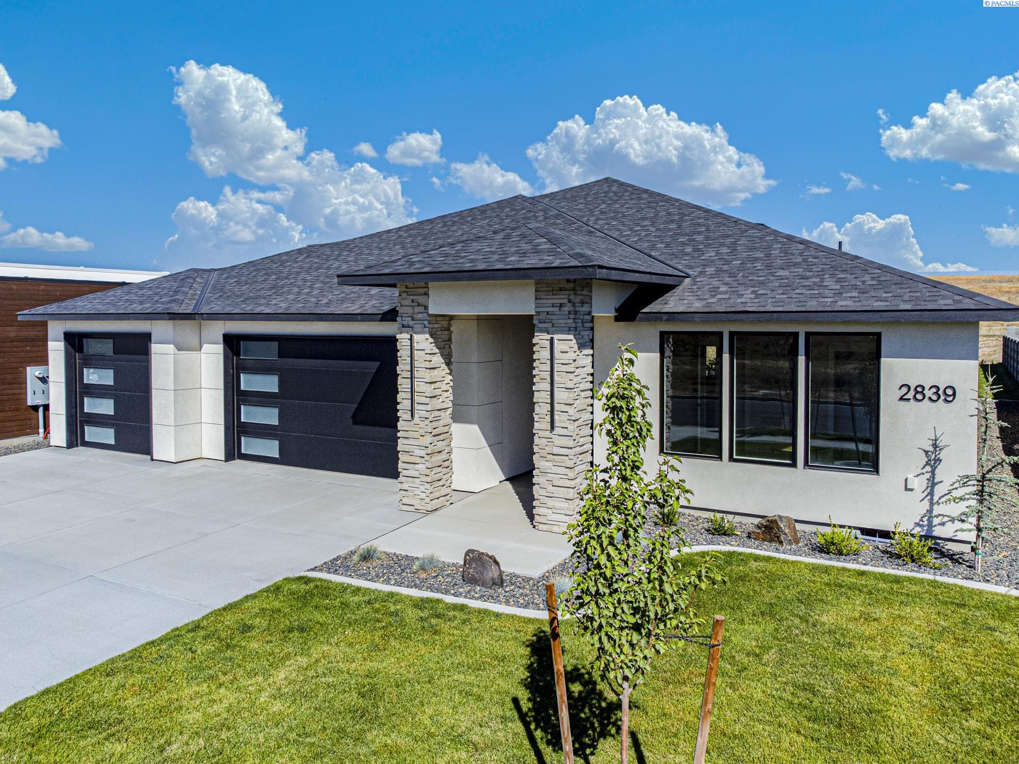 2839 Savanna Ave, Richland, WA 99352