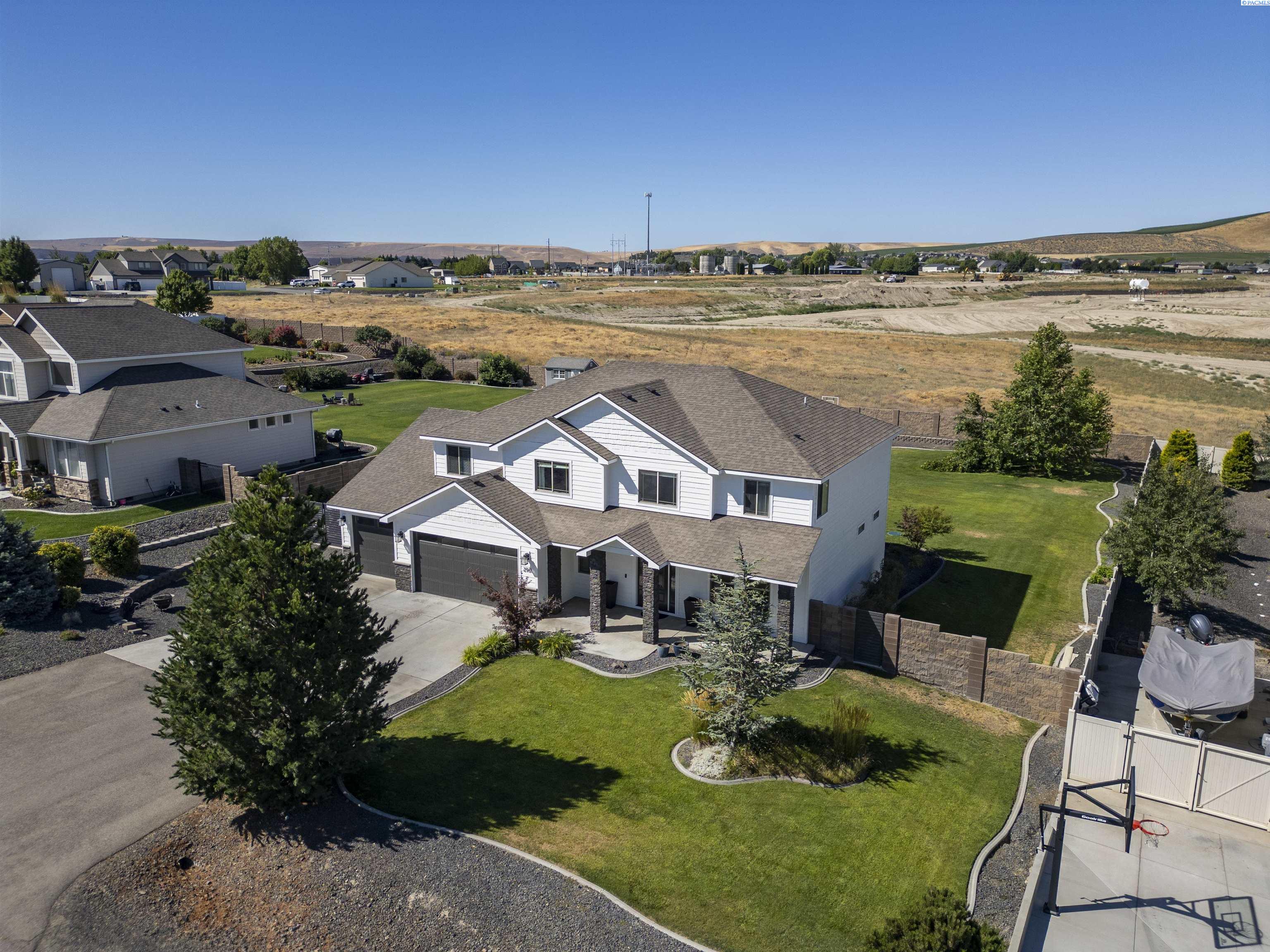 2961 Karlee Dr, Richland, WA 99352
