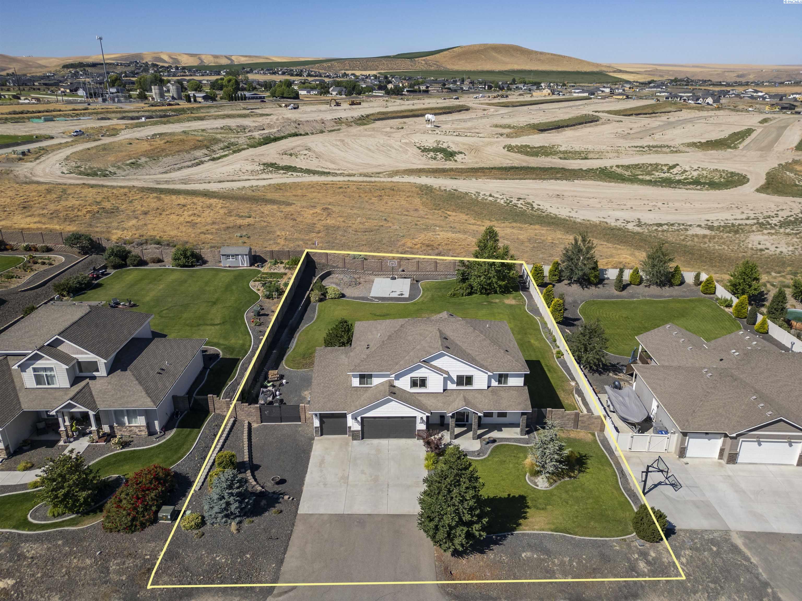 2961 Karlee Dr, Richland, WA 99352