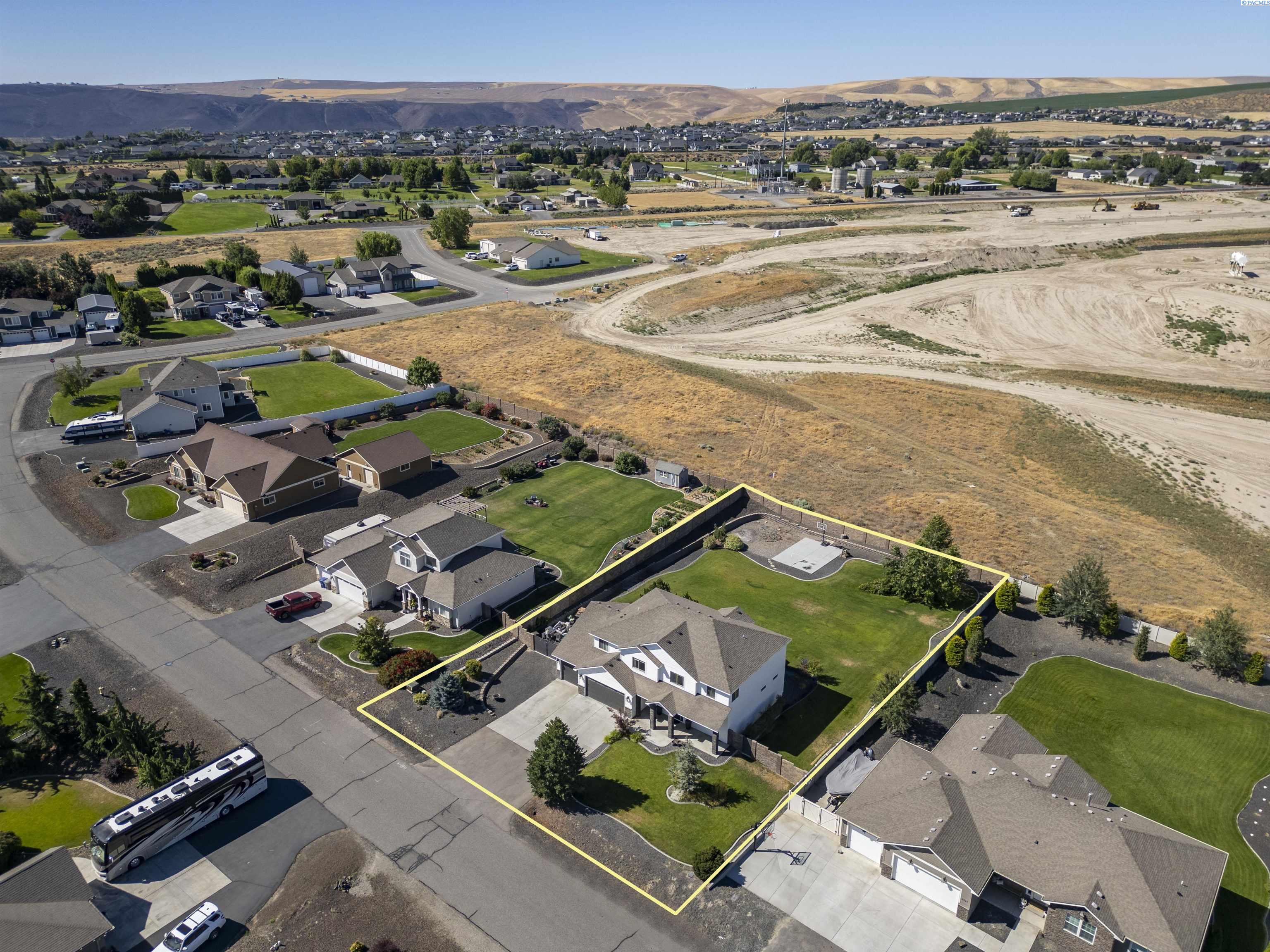 2961 Karlee Dr, Richland, WA 99352