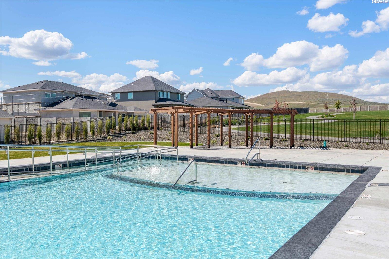 2354 Waterhill Ave, Richland, WA 99352