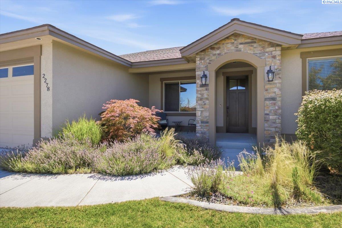 2278 Copperleaf St, Richland, WA 99354
