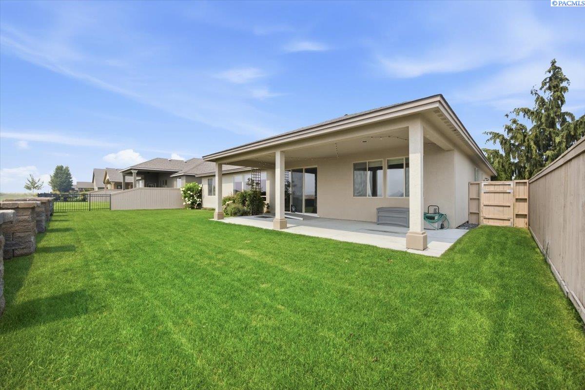 2278 Copperleaf St, Richland, WA 99354