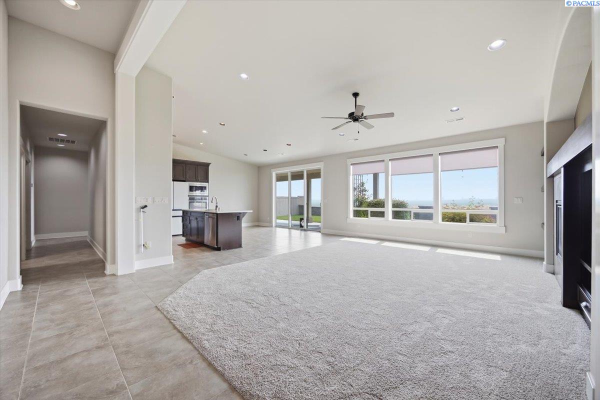 2278 Copperleaf St, Richland, WA 99354