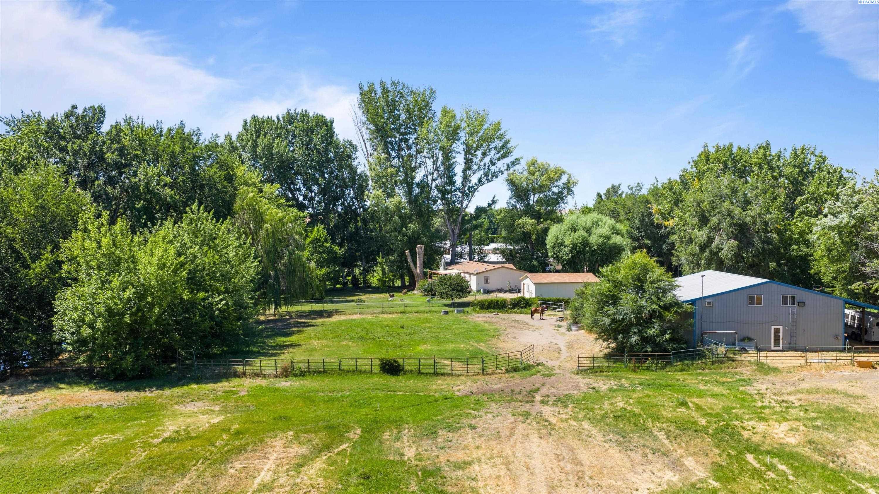 1101 Babs Ave, Benton City, WA 99320