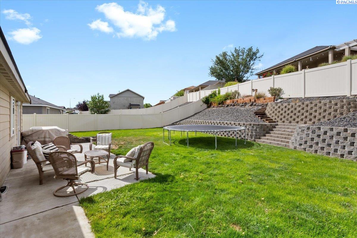 6009 Pimlico Dr, Pasco, WA 99301-6035