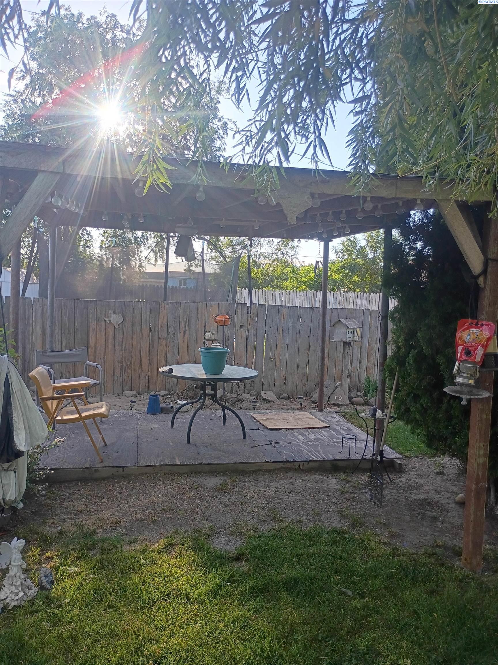 16th image of 514 T Cedar St, Mabton, WA 98935 | MLS# 294653