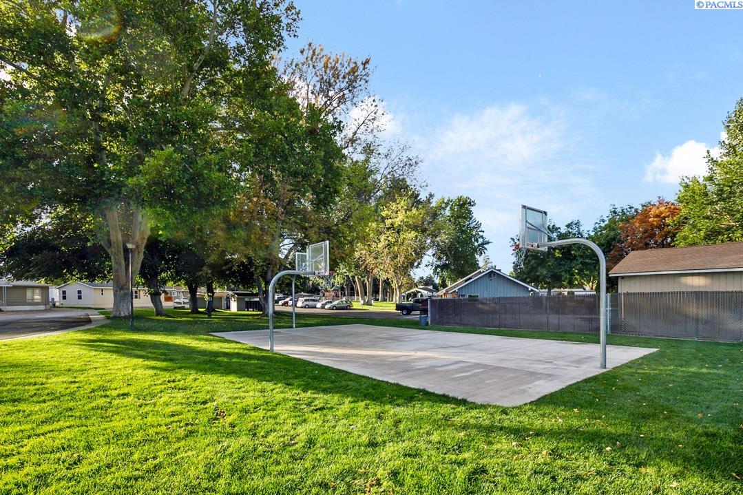 2021 Mahan Ave #d8 #D8, Richland, WA 99353